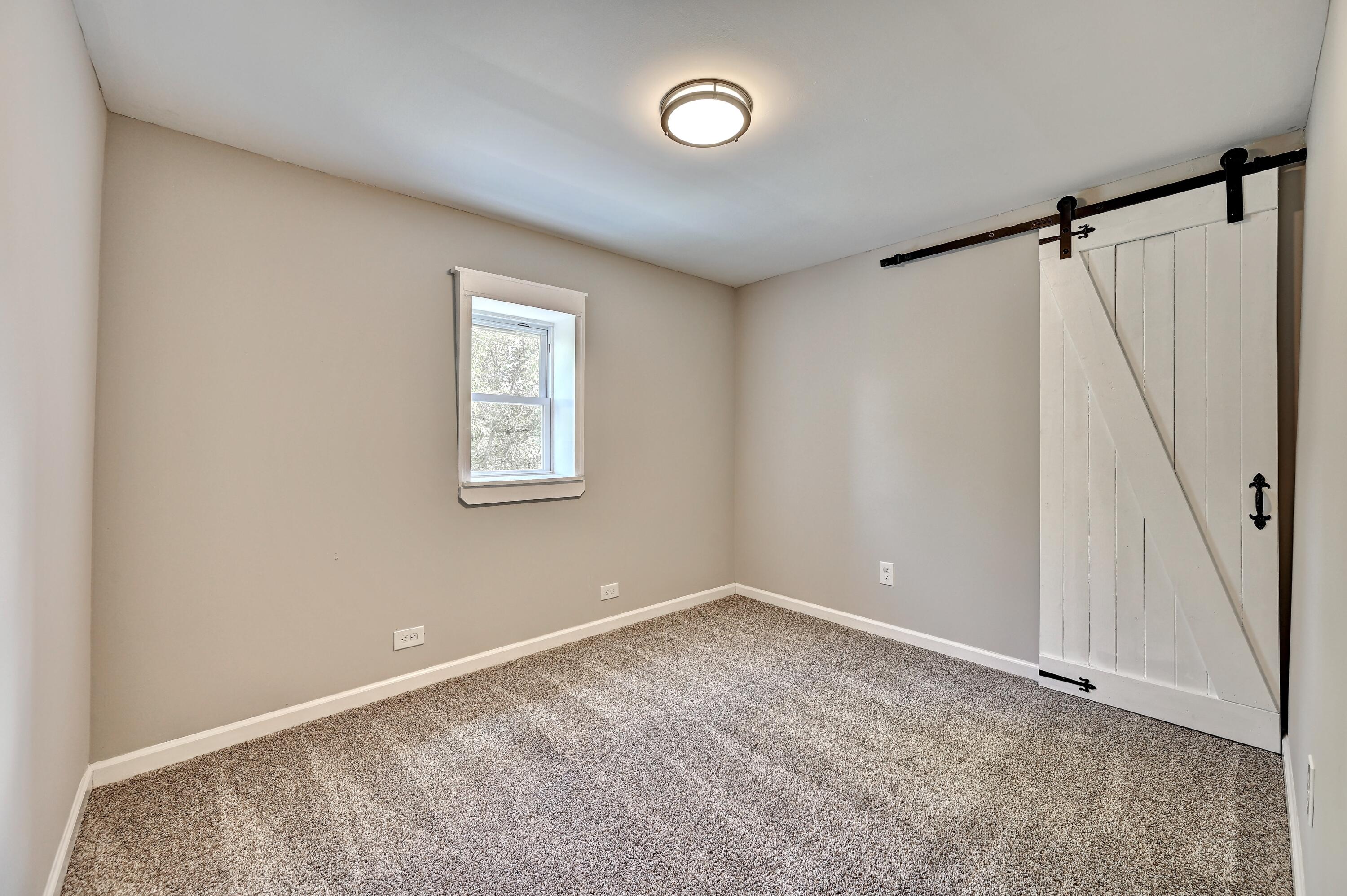 2942 Hathaway Road Property Photo 17