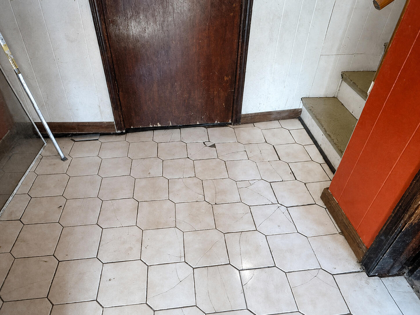 444 W 2nd Street Property Photo 13