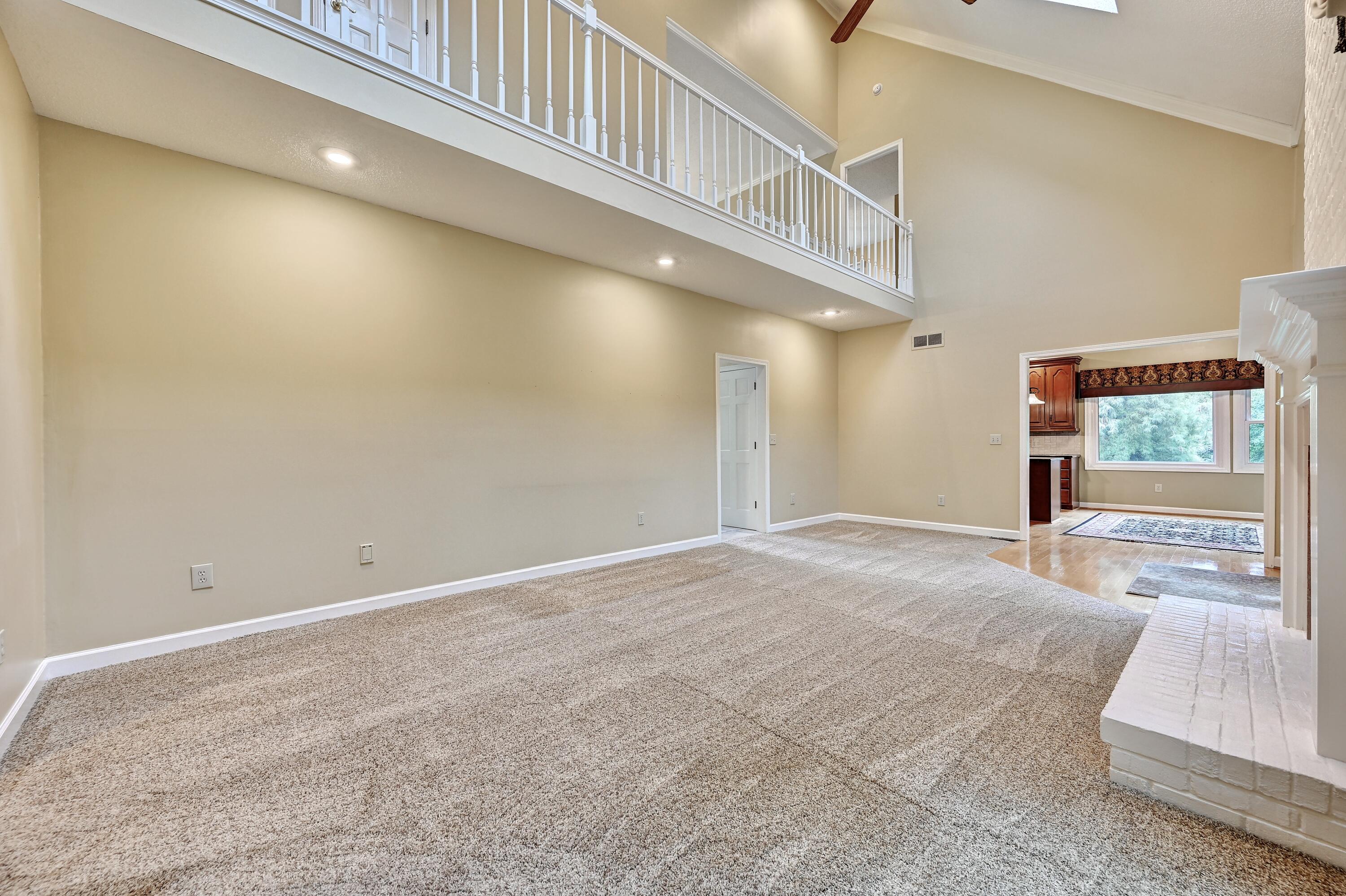 10667 Bridlepath Lane Property Photo 22