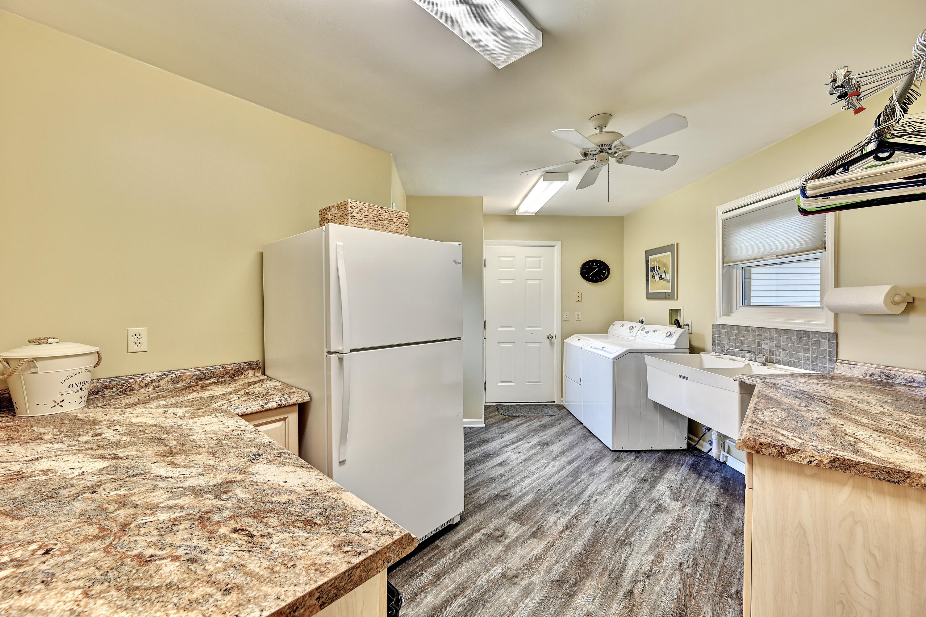 10667 Bridlepath Lane Property Photo 30