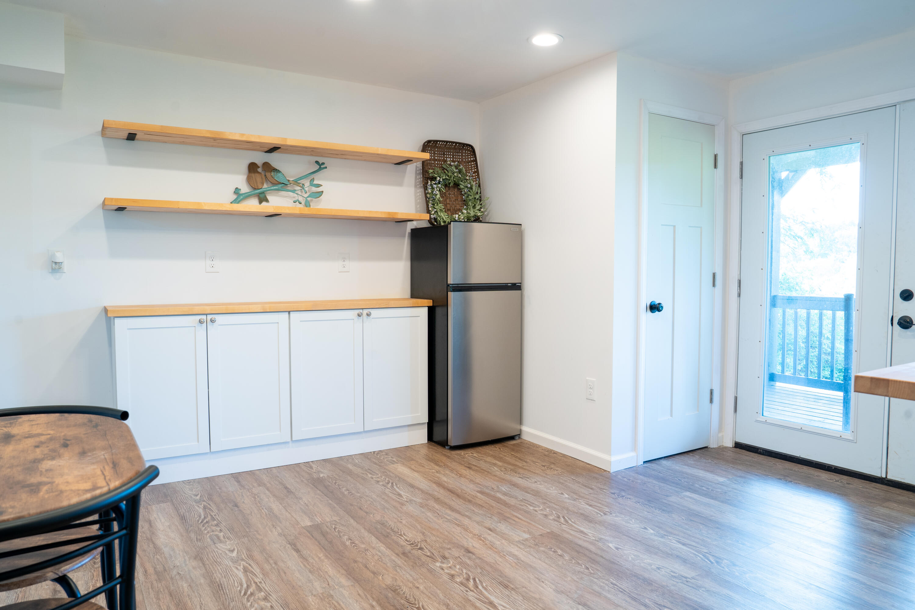4355 Keefer Road Property Photo 13