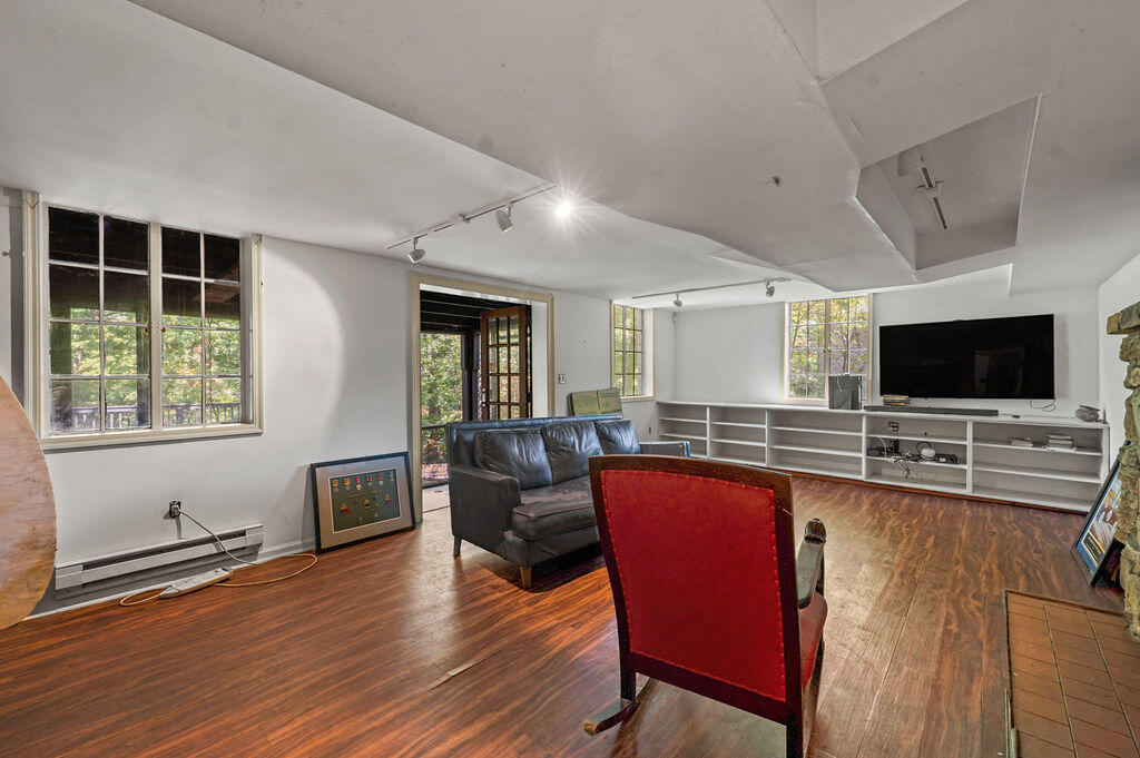 1060 Jackson Road Property Photo 32