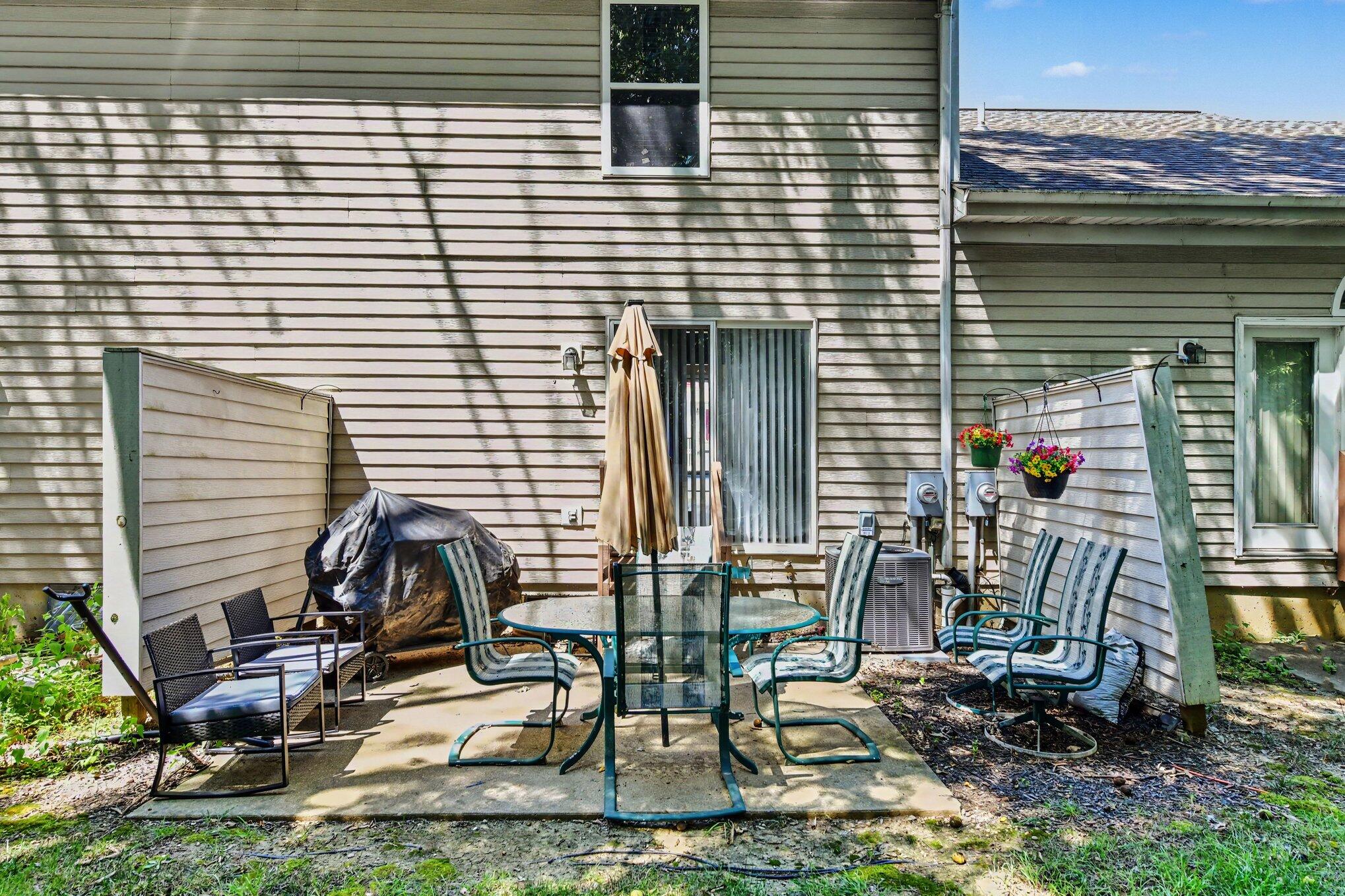 677 Stable Gate Lane Property Photo 22