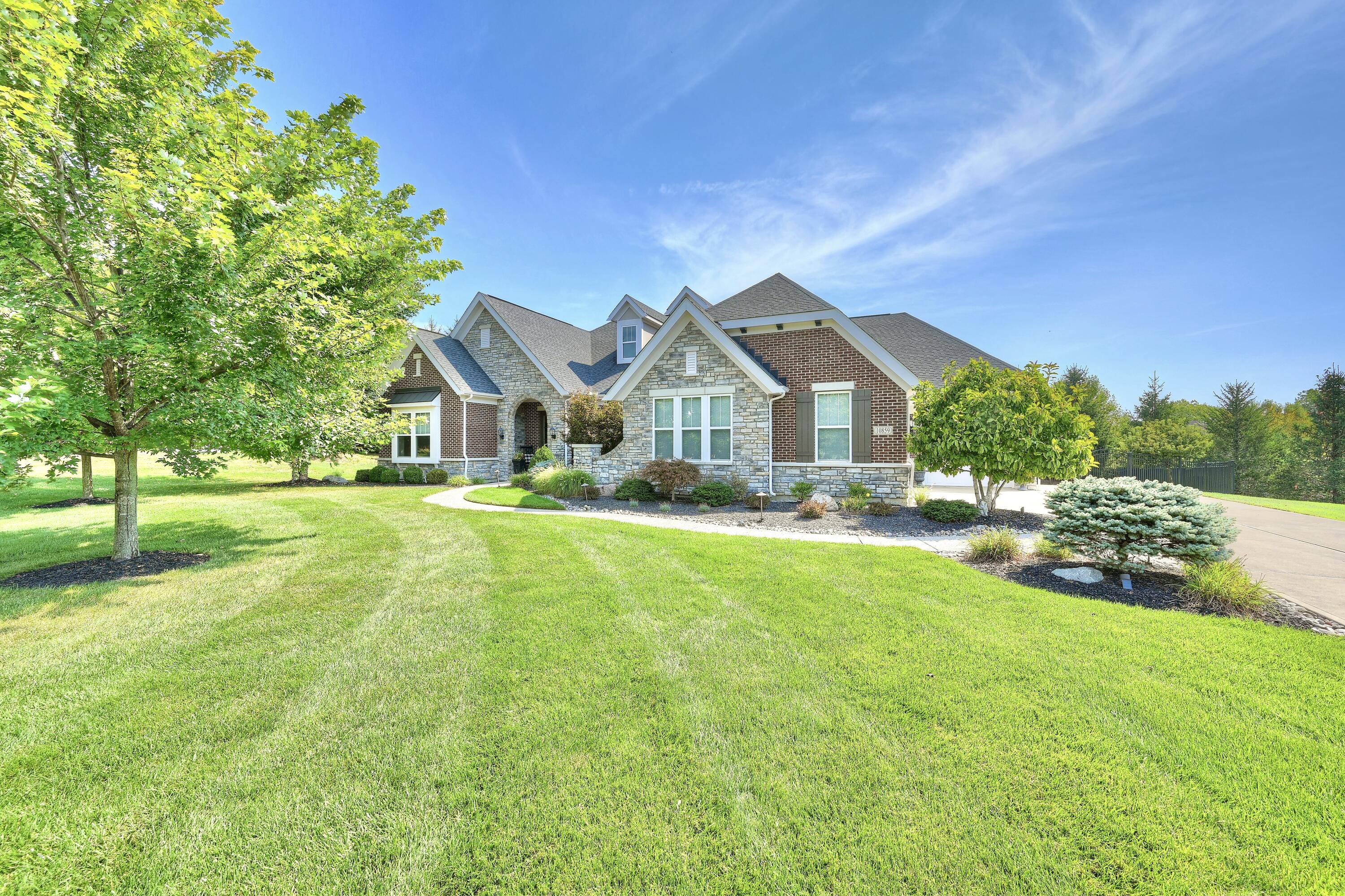 10859 Pleasant Colony Drive Property Photo 1