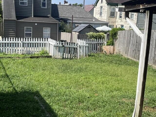 340 Ward Avenue Property Photo 13
