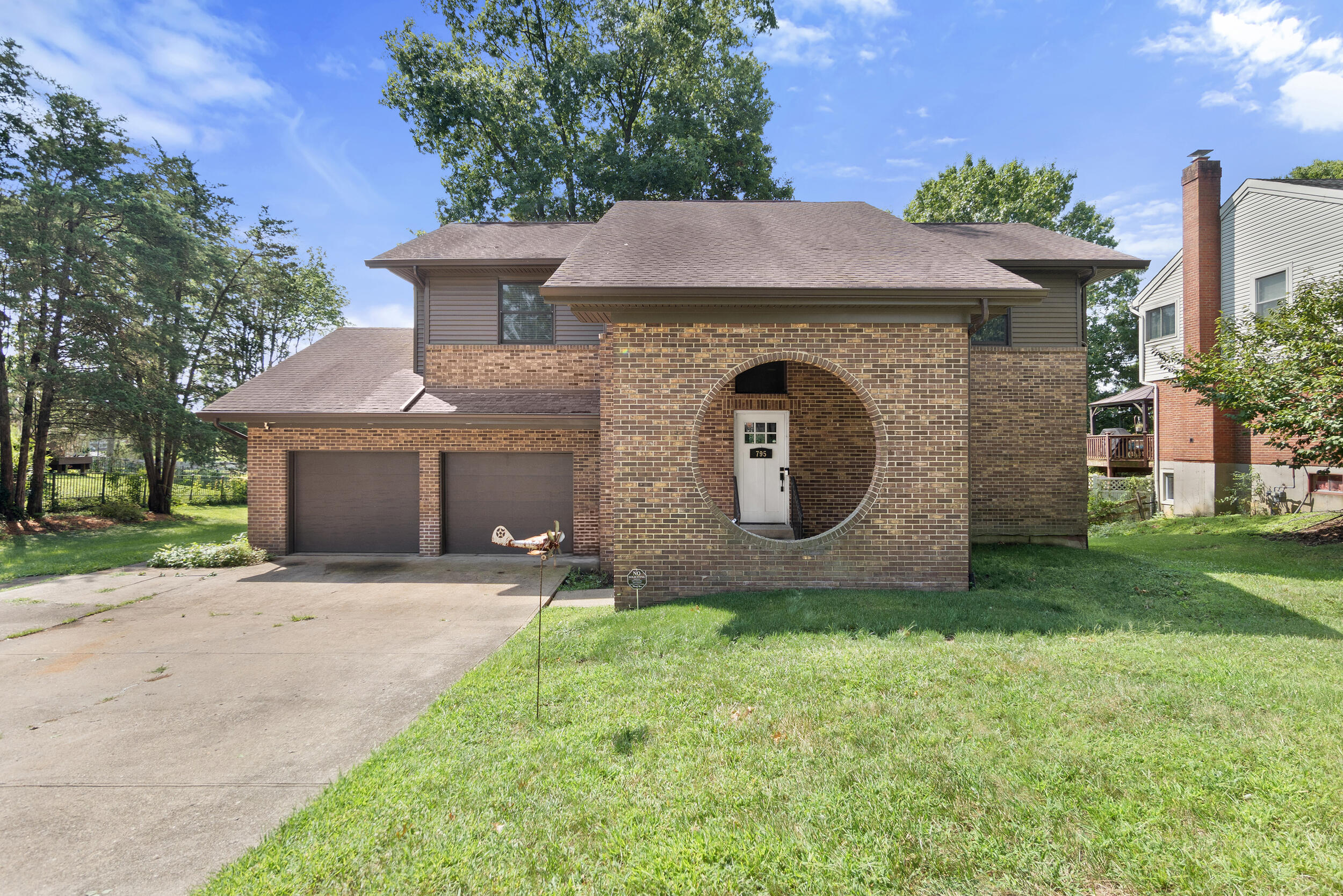 795 Elizabeth Drive