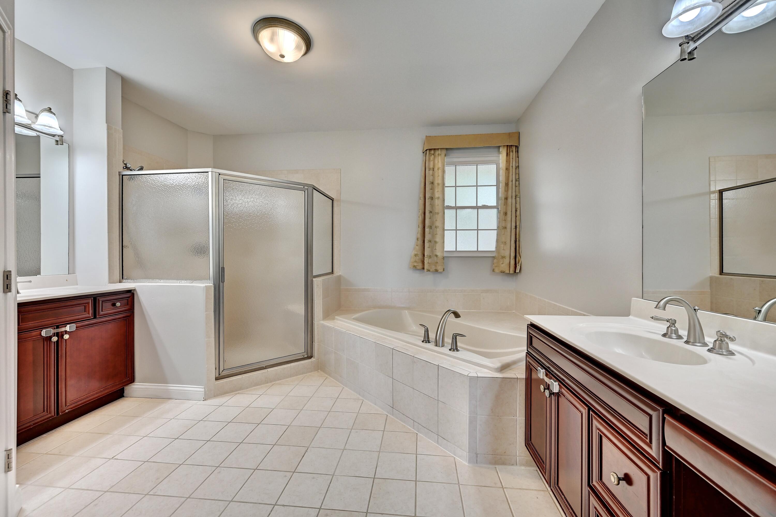 459 Pinnacle Way Property Photo 18