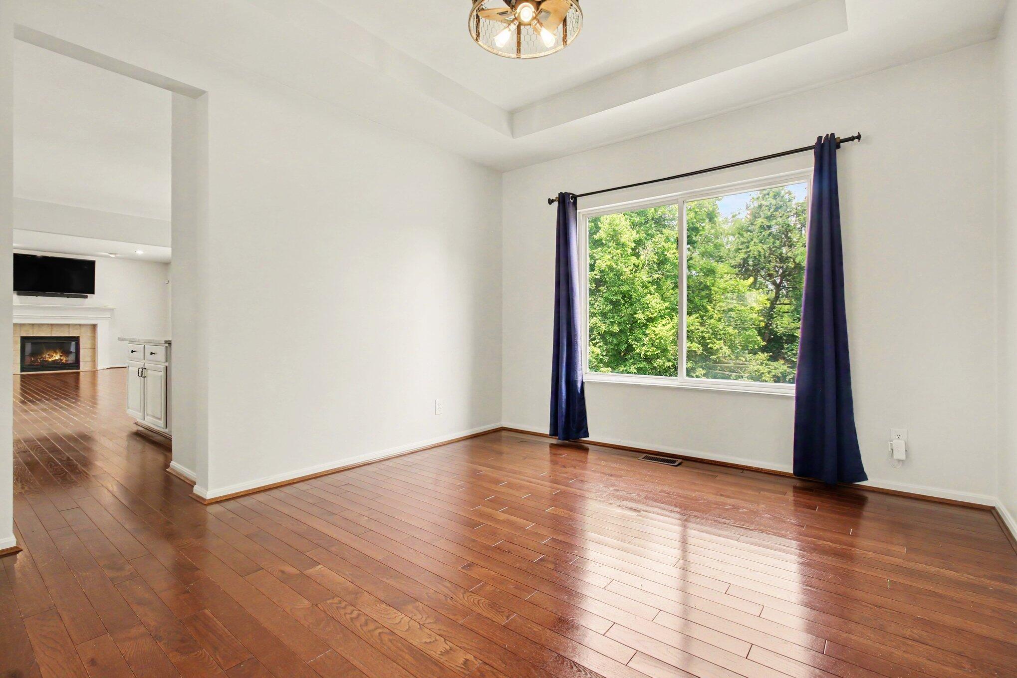 10082 Cedarwood Drive Property Photo 10