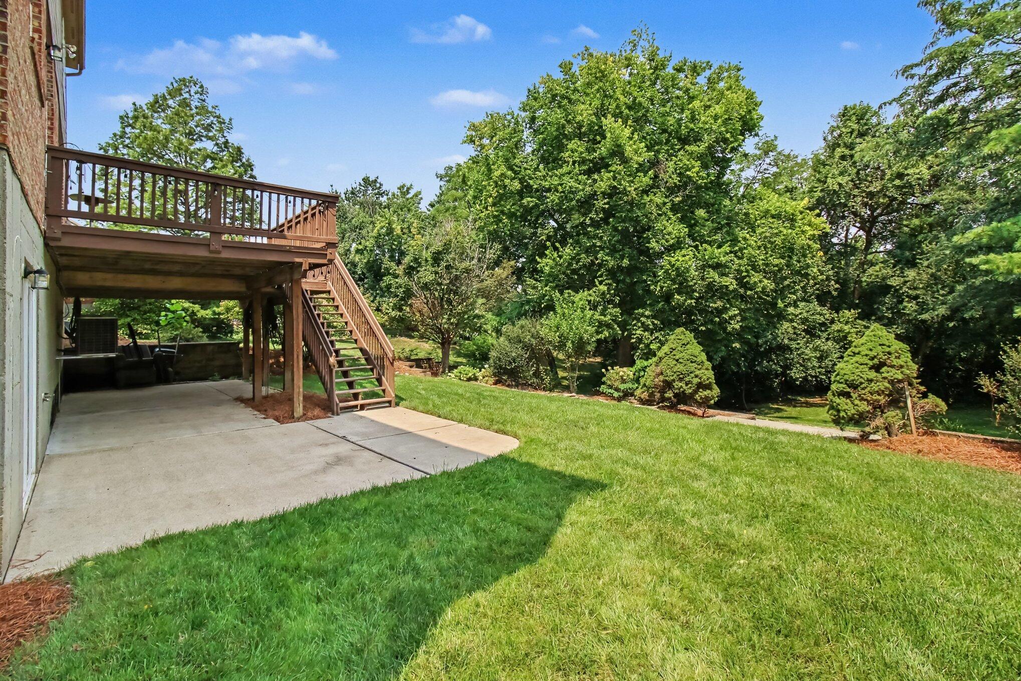 10082 Cedarwood Drive Property Photo 35