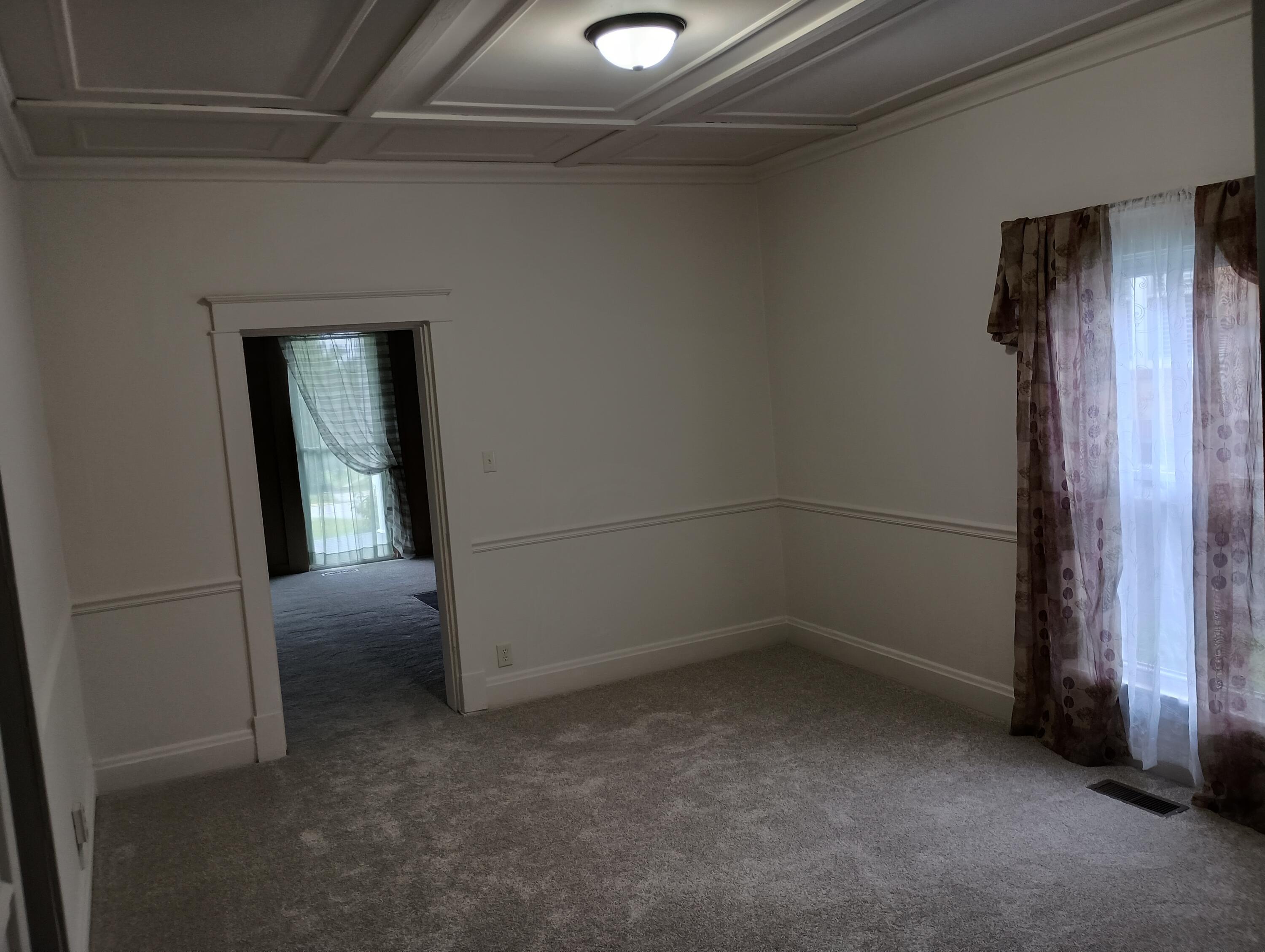 28 Broadway Street Property Photo 6