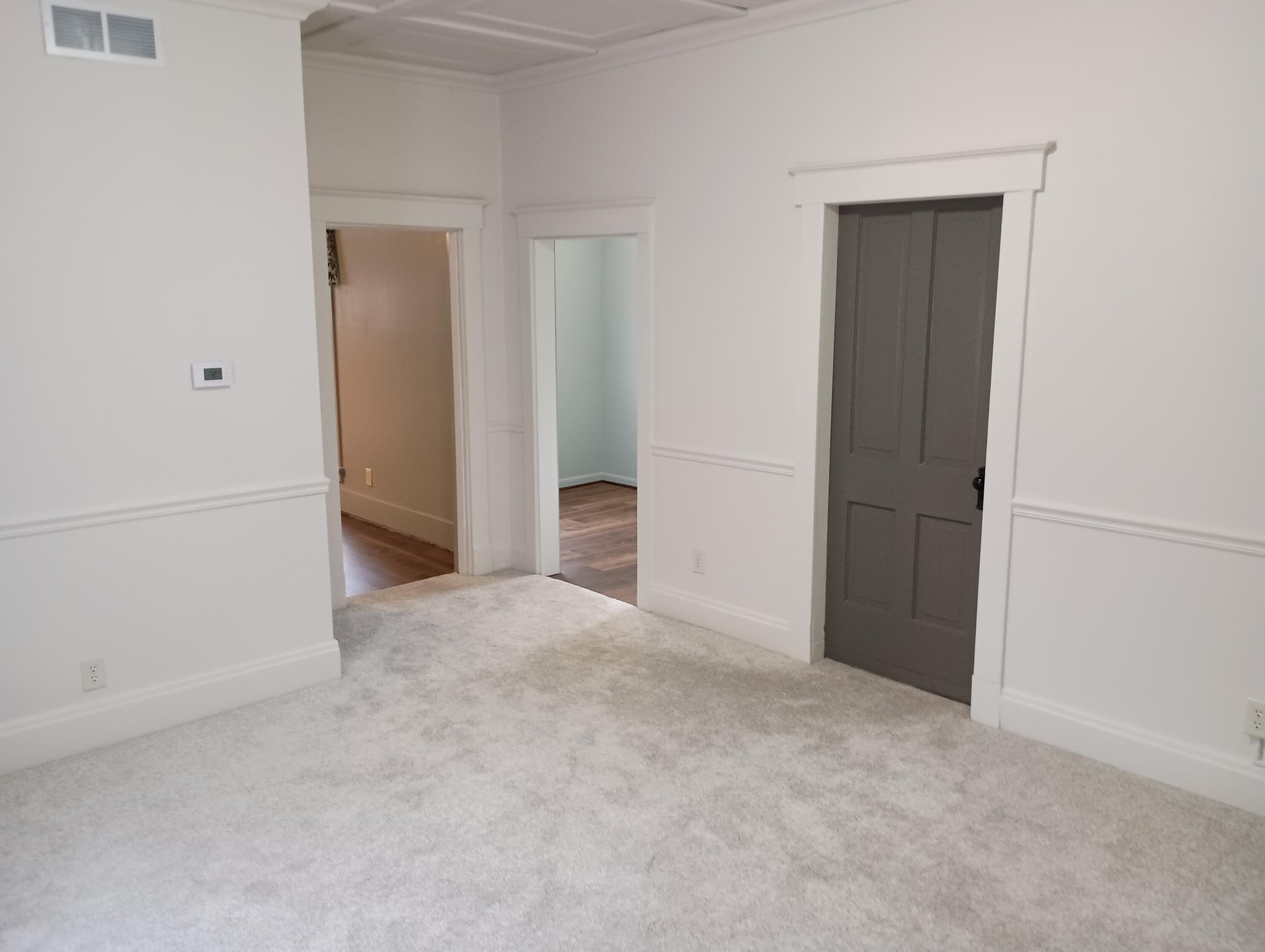 28 Broadway Street Property Photo 7