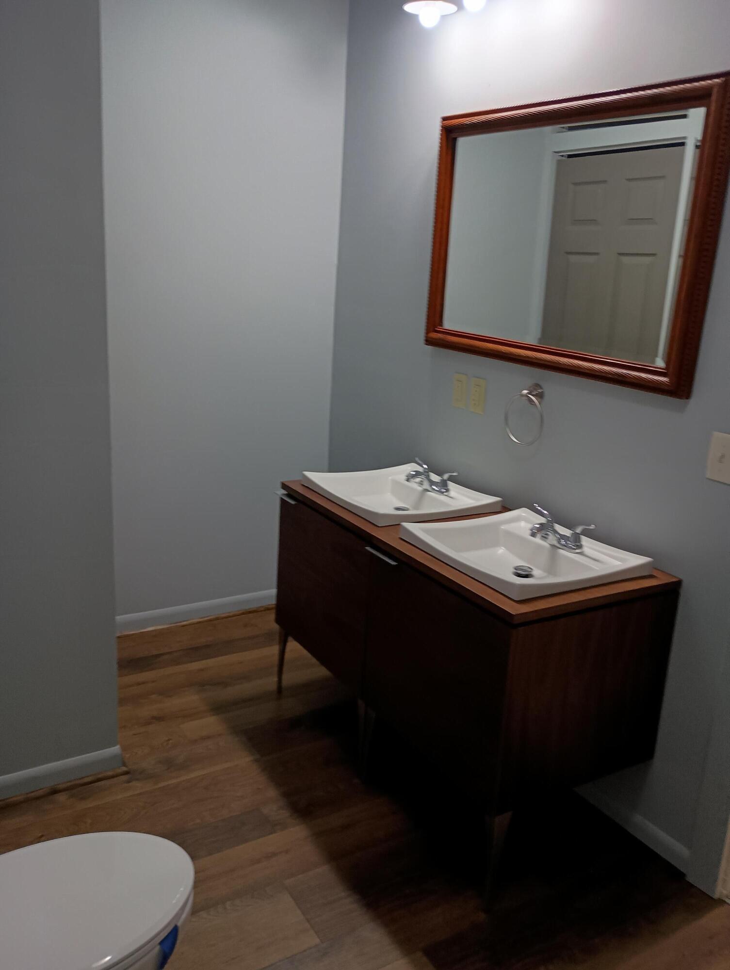 28 Broadway Street Property Photo 12