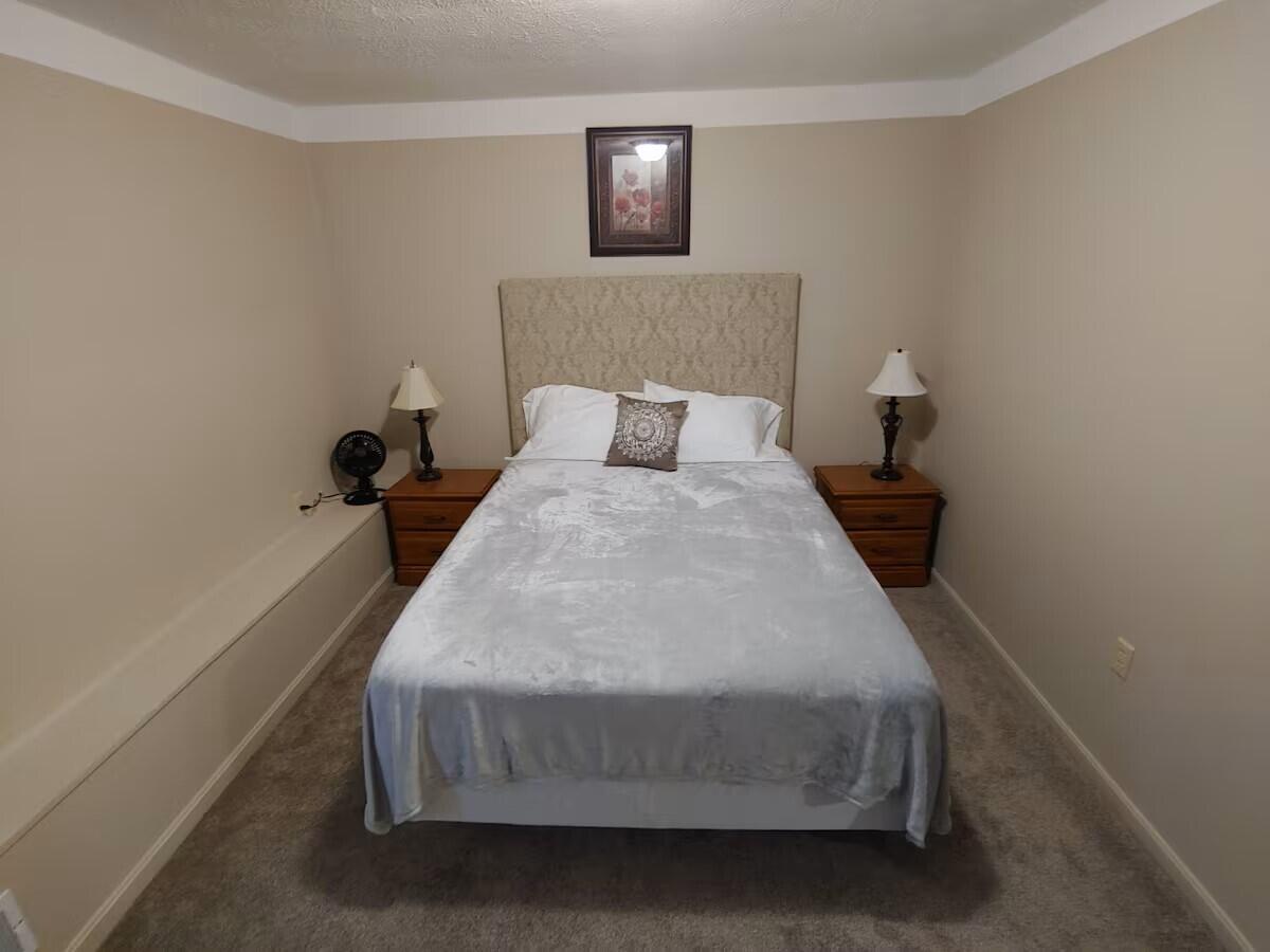 28 Broadway Street Property Photo 50