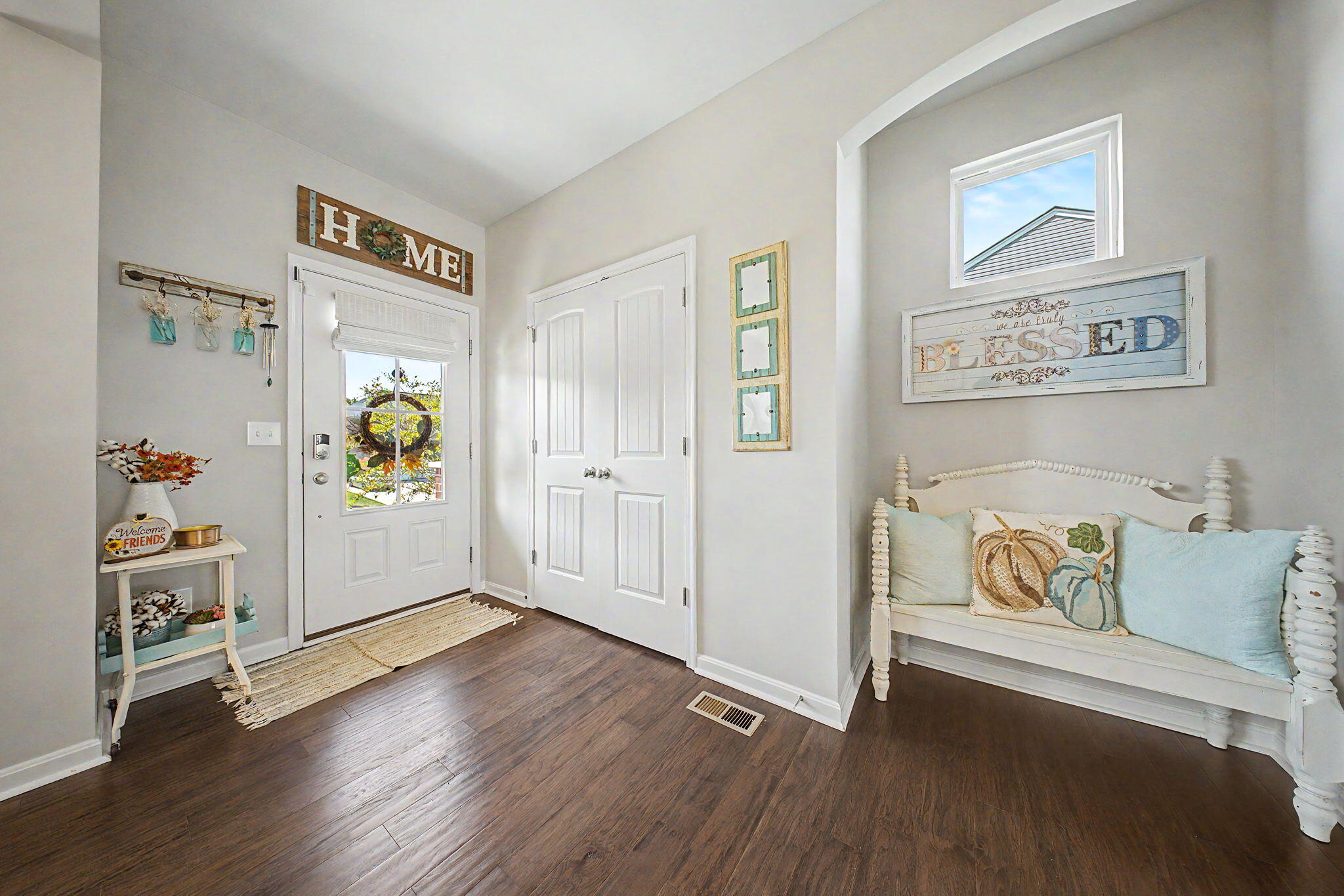 8652 Eden Court Property Photo 4