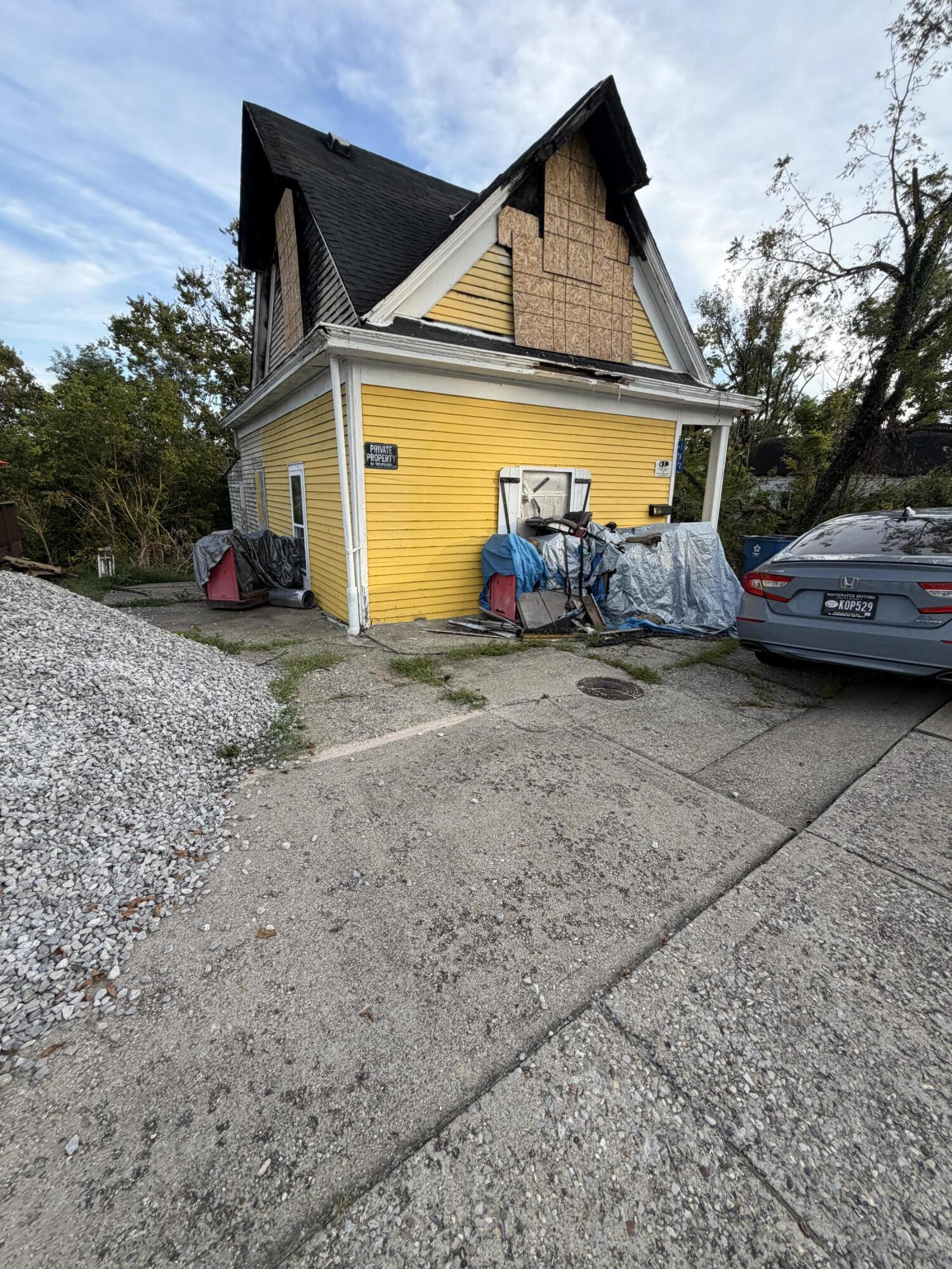 112 Falmouth Street Property Photo 6