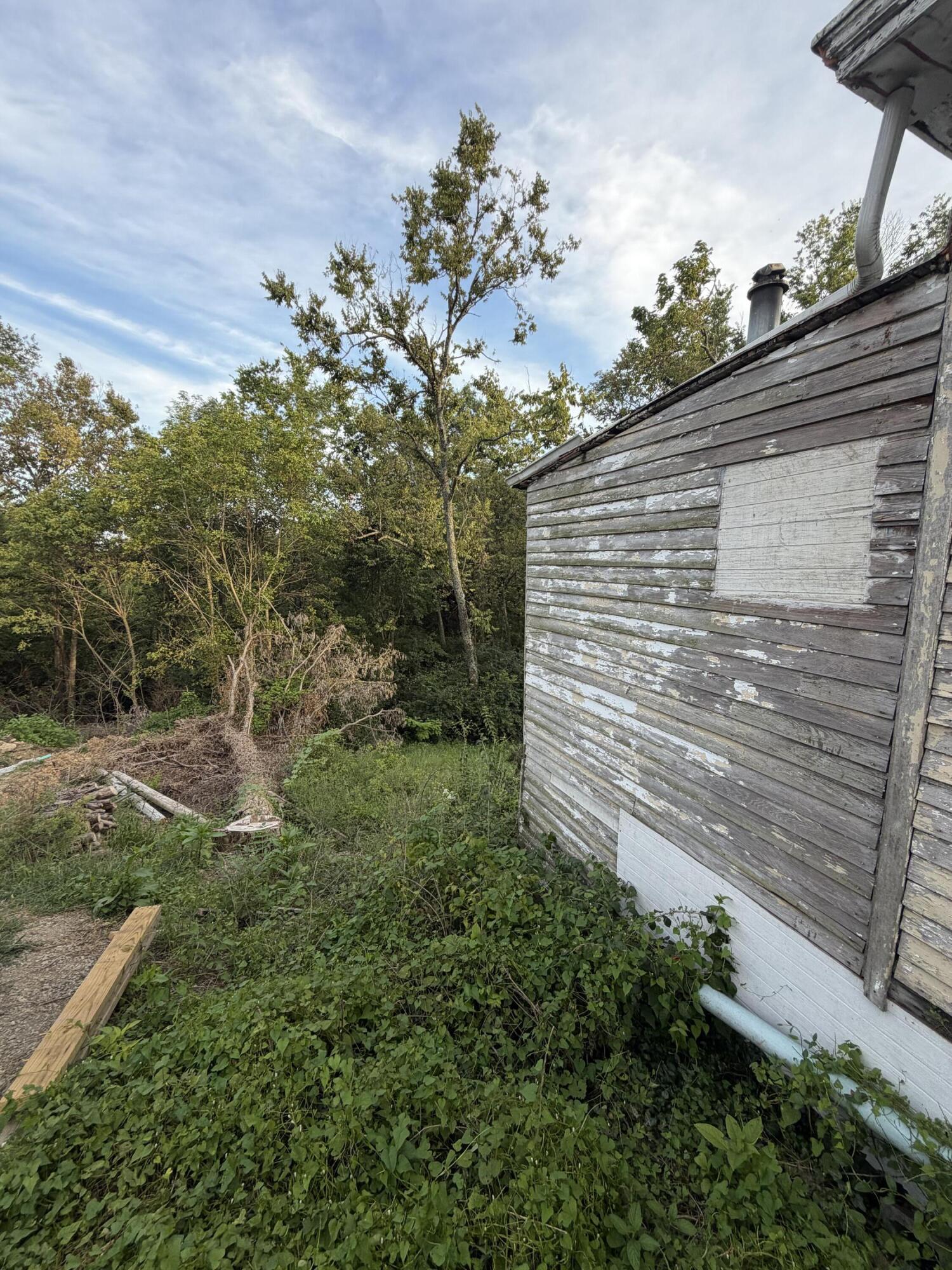 112 Falmouth Street Property Photo 8