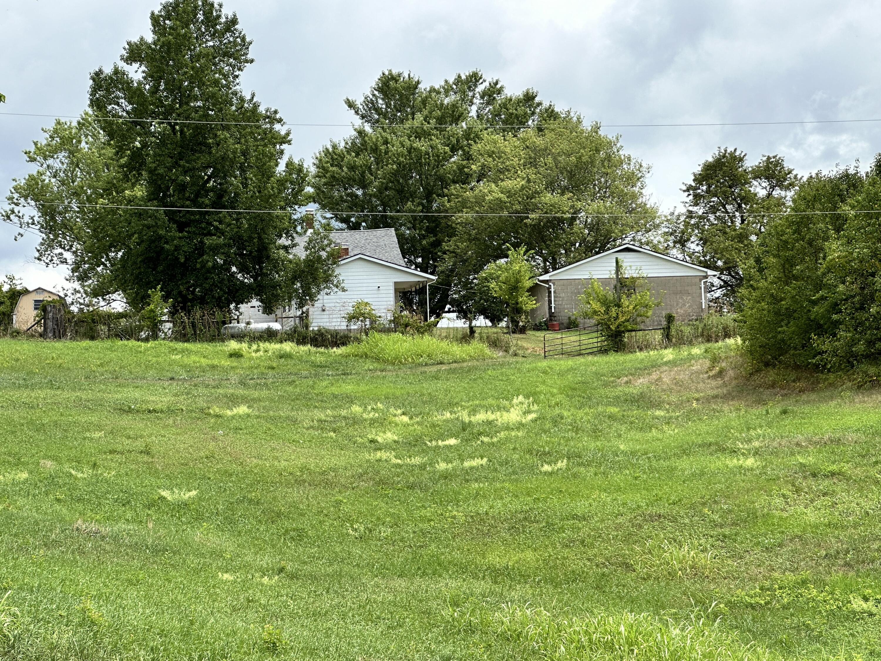 13110 Dixie Hwy Property Photo 13