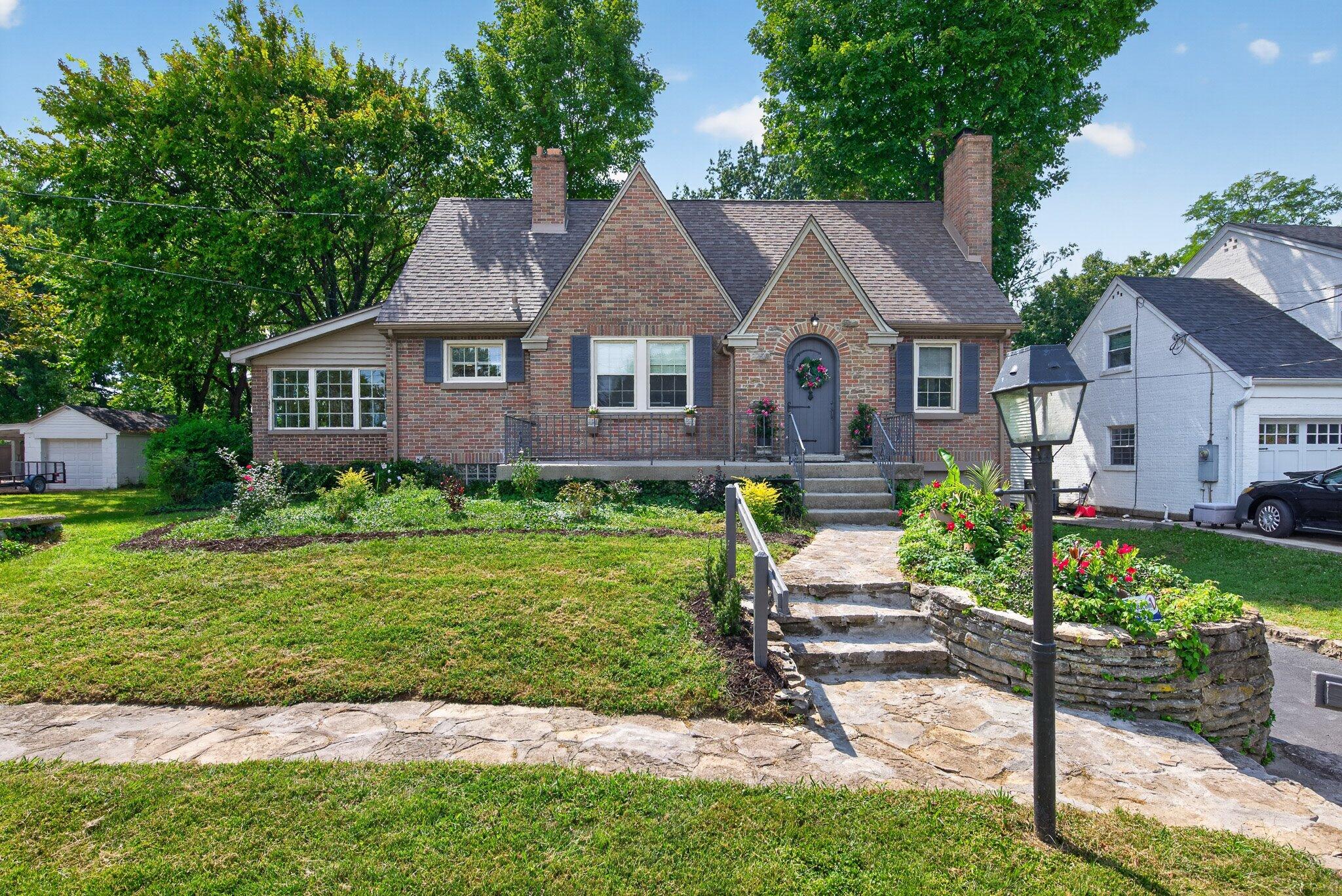 73 Dudley Road Property Photo 1