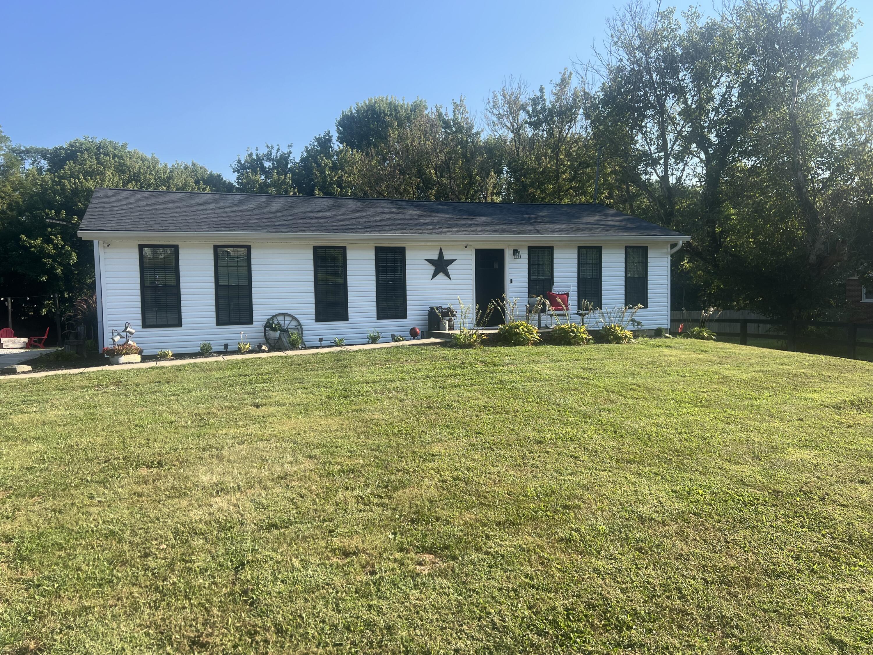 1911 Beaver Road Property Photo 29