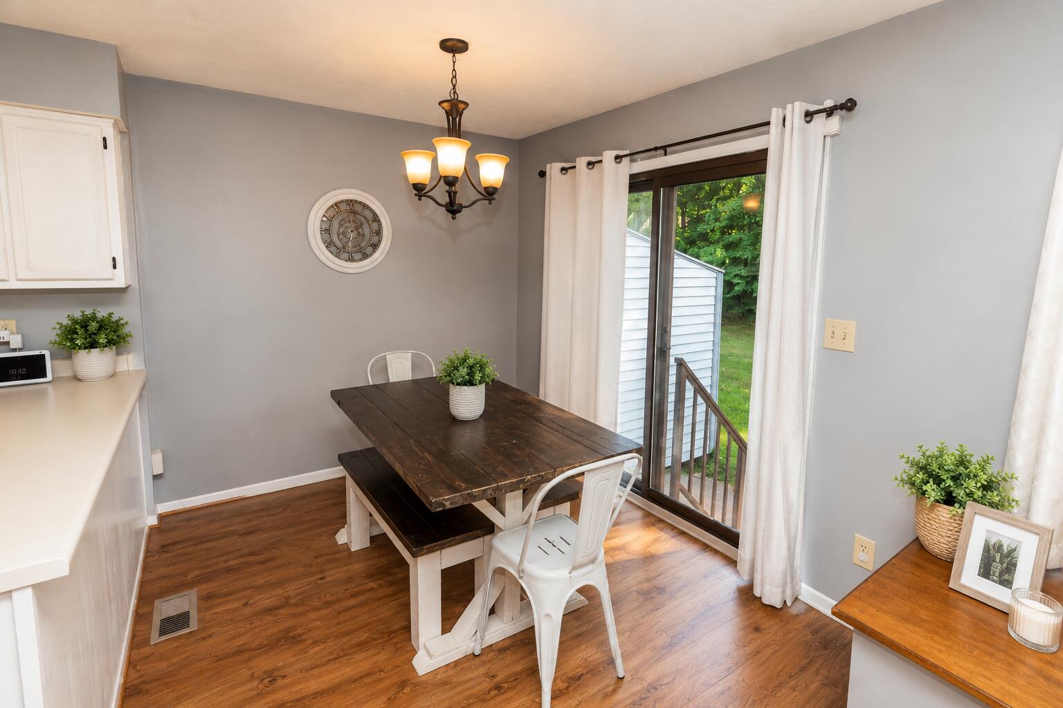 6646 Fairways Drive Property Photo 6