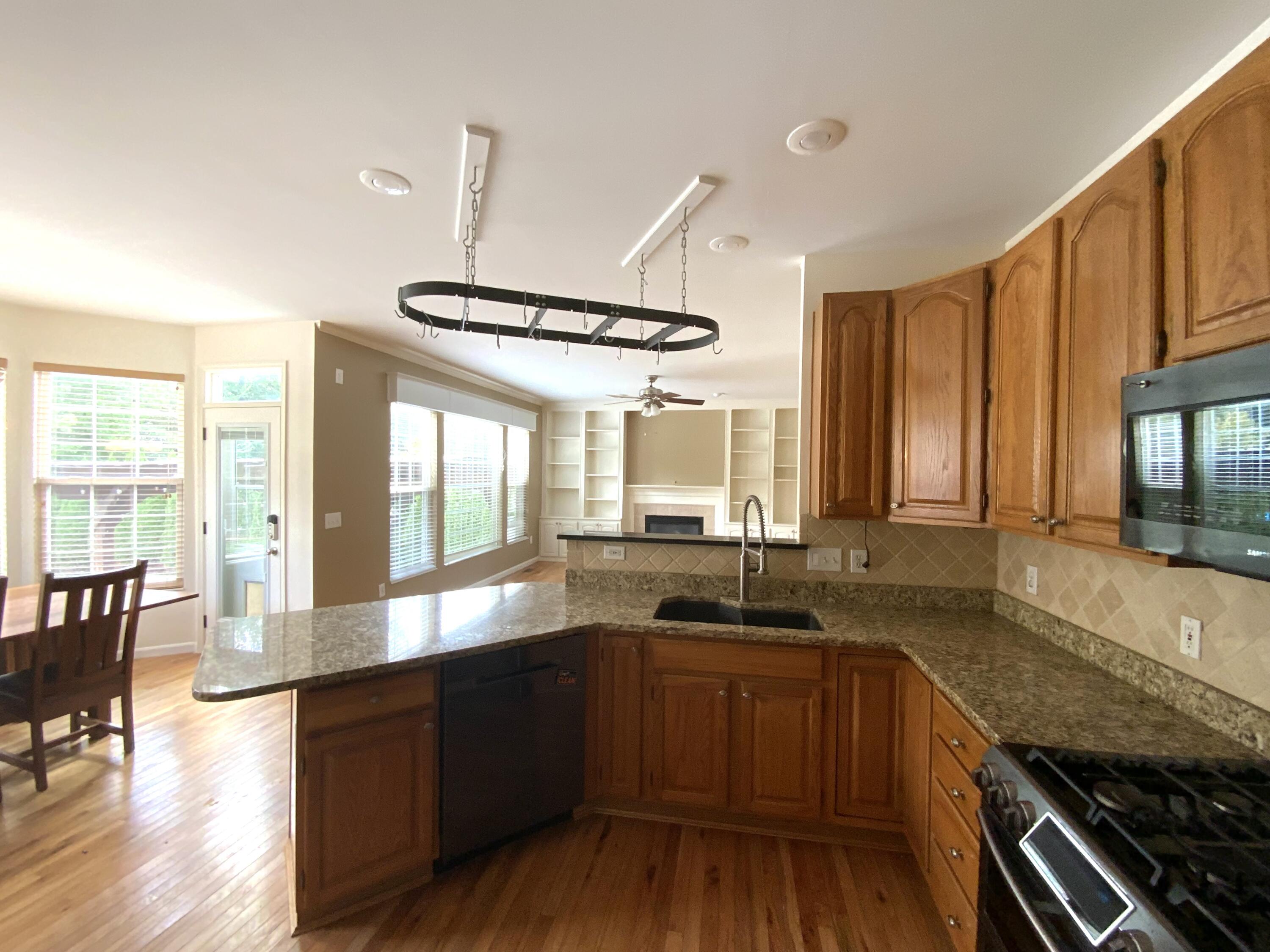 31 Guardian Drive Property Photo 14