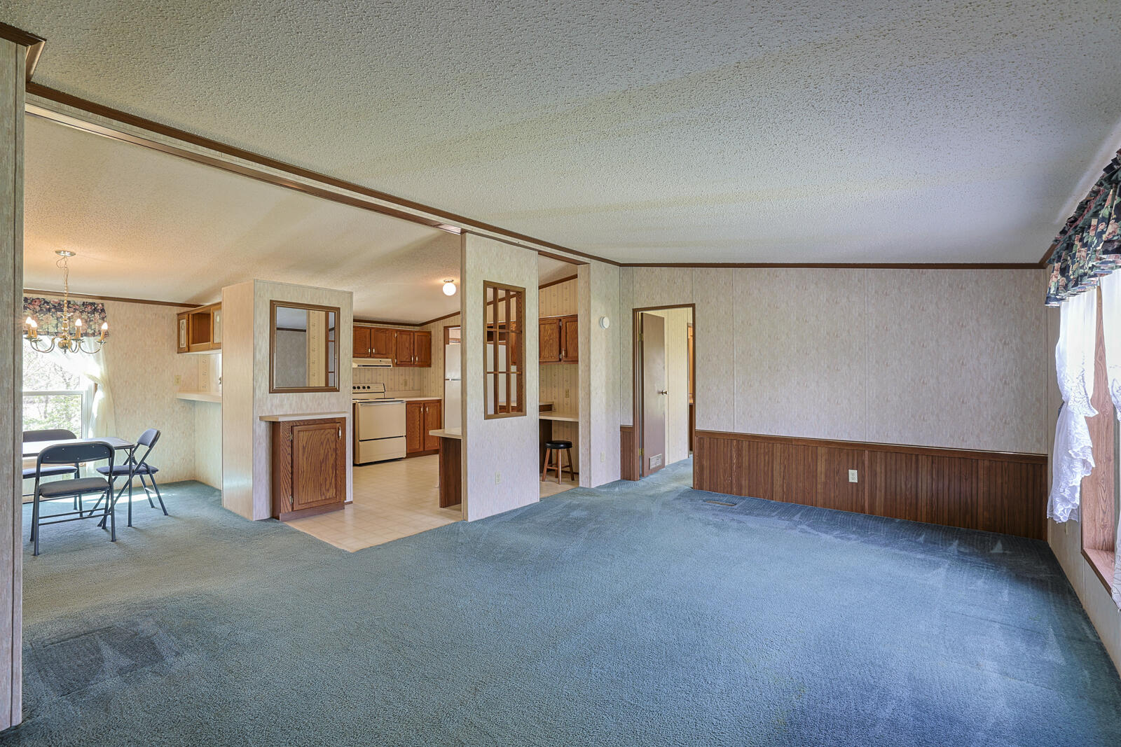 5646 New Drive Property Photo 5