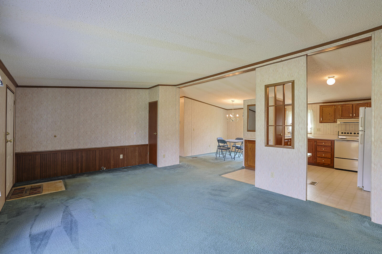 5646 New Drive Property Photo 6