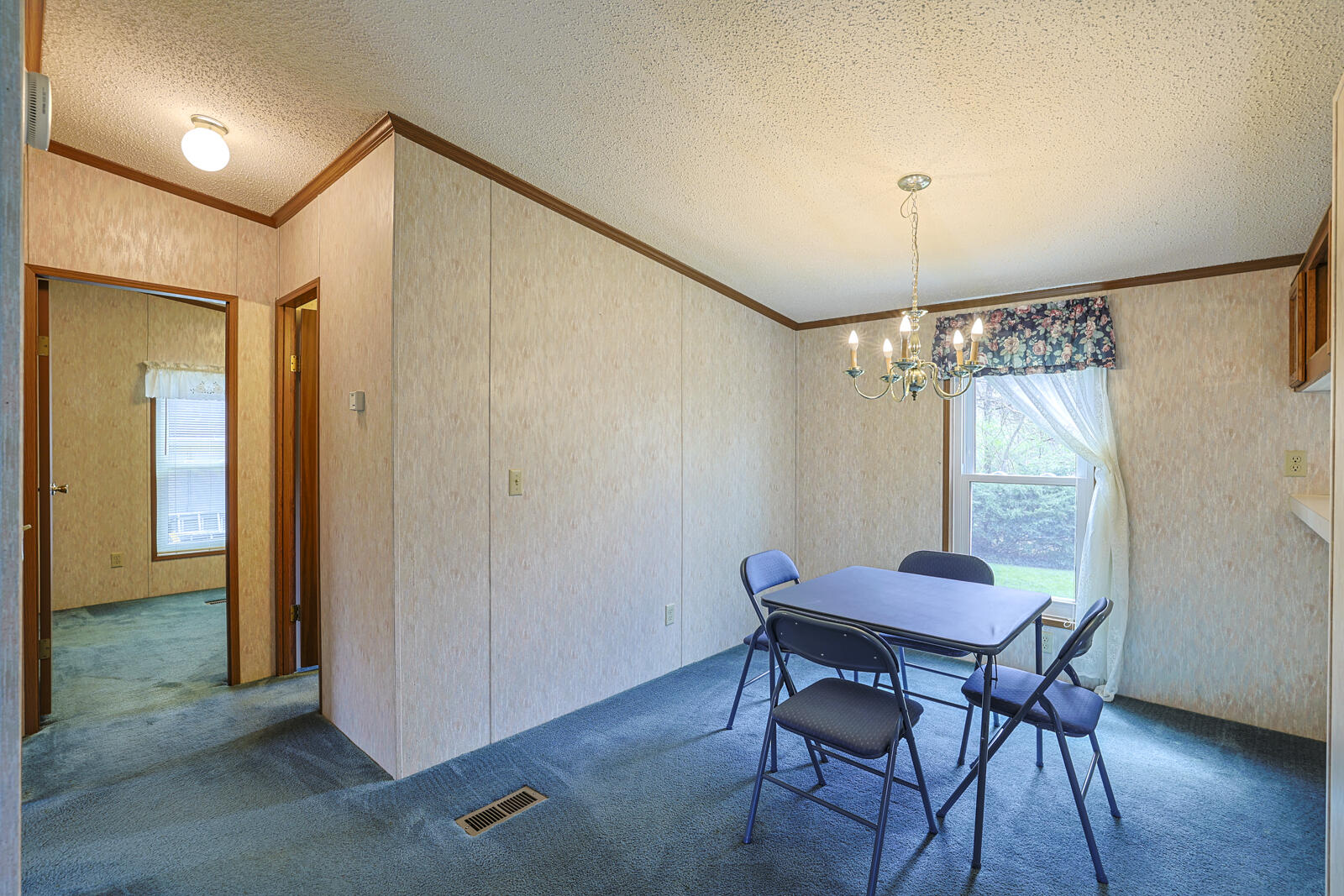 5646 New Drive Property Photo 11
