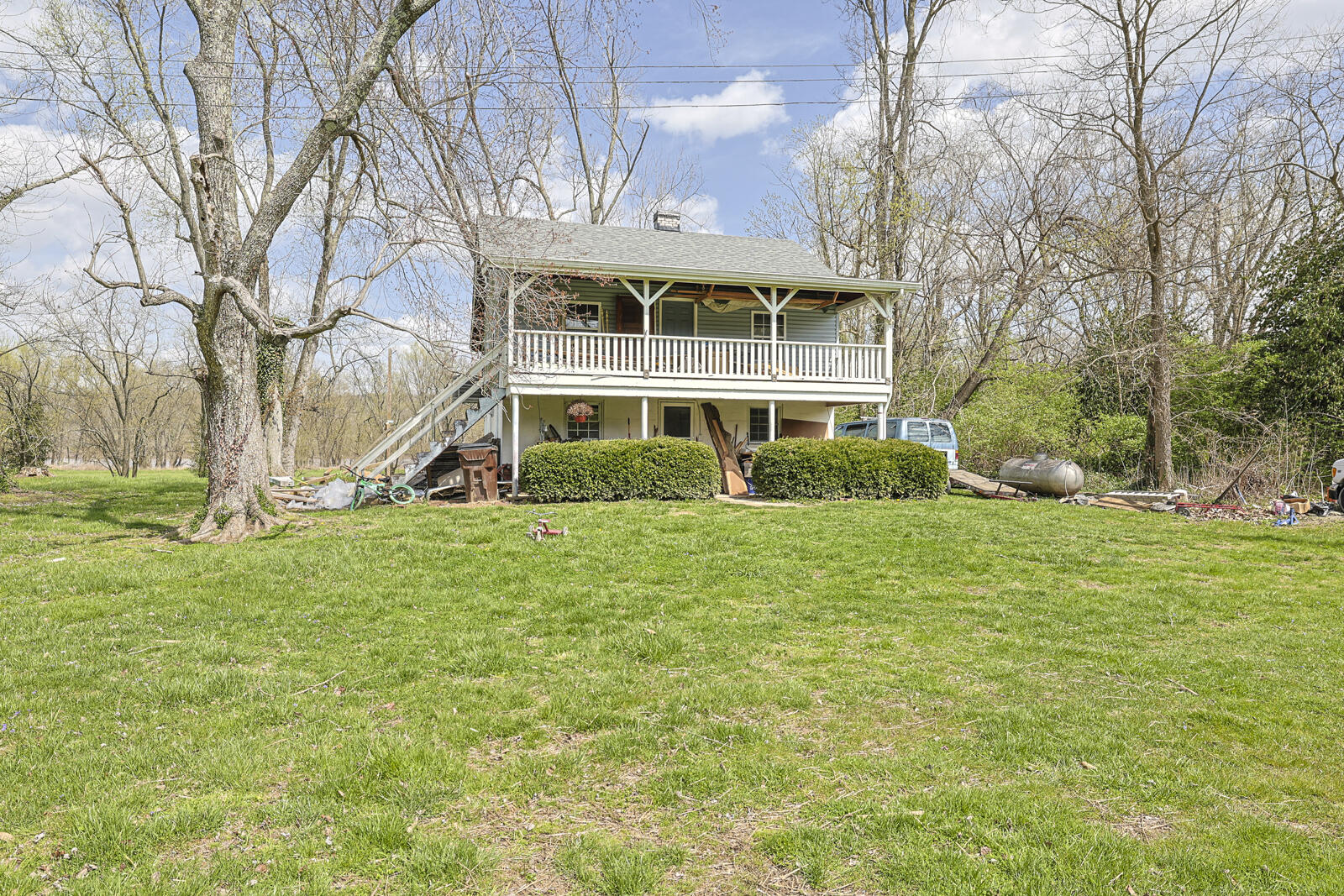 5646 New Drive Property Photo 23