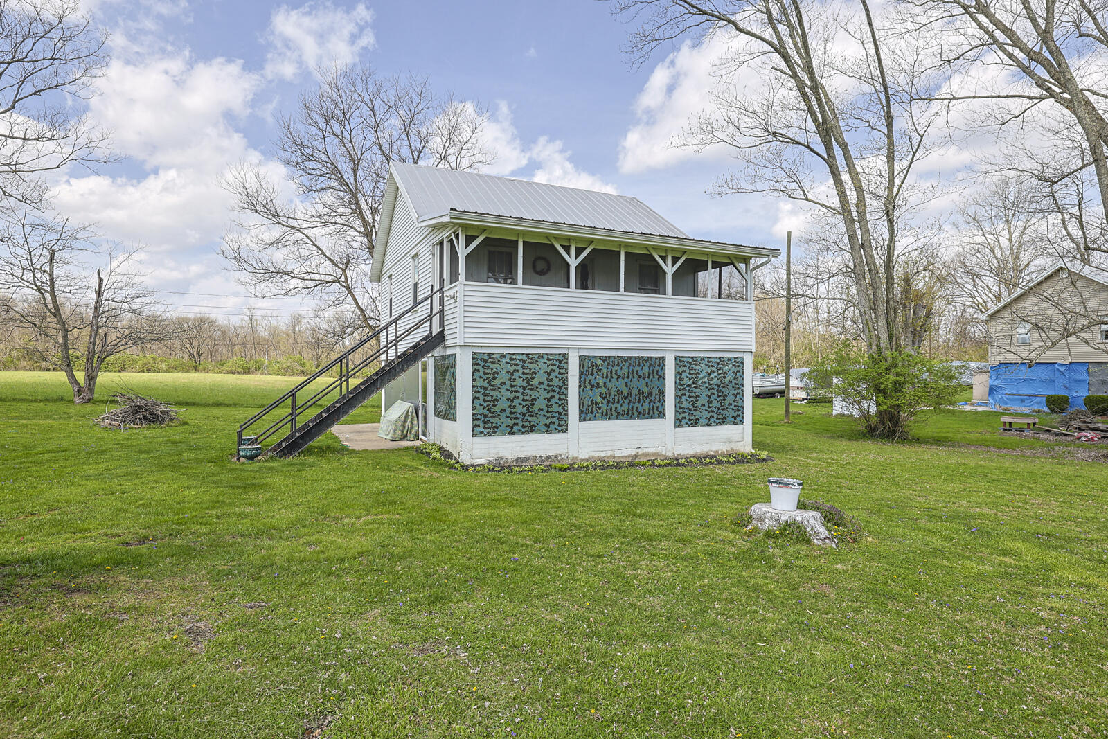 5646 New Drive Property Photo 32