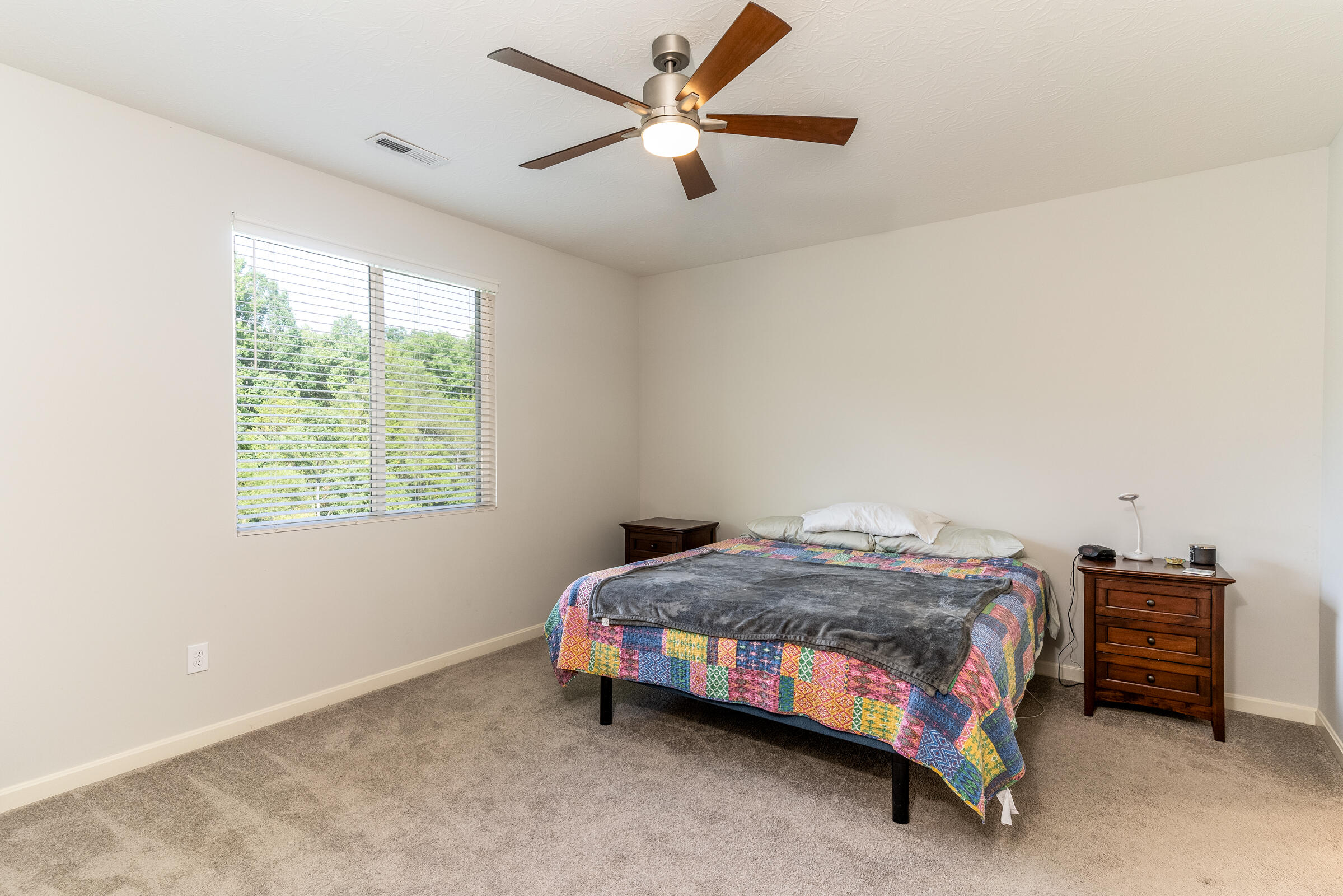 700 Streamside Drive, Upper Property Photo 19