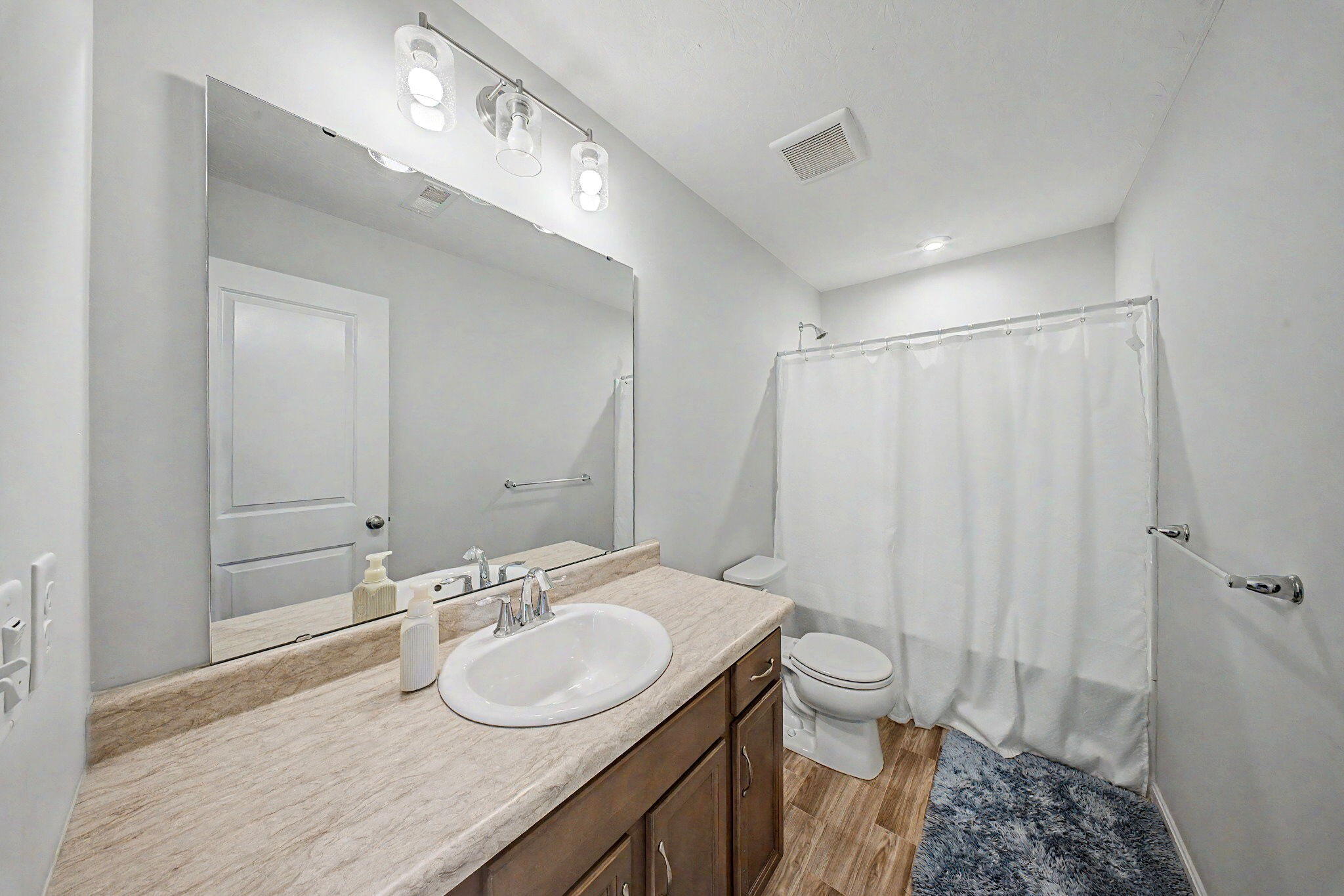 185 Veneto Drive Property Photo 25