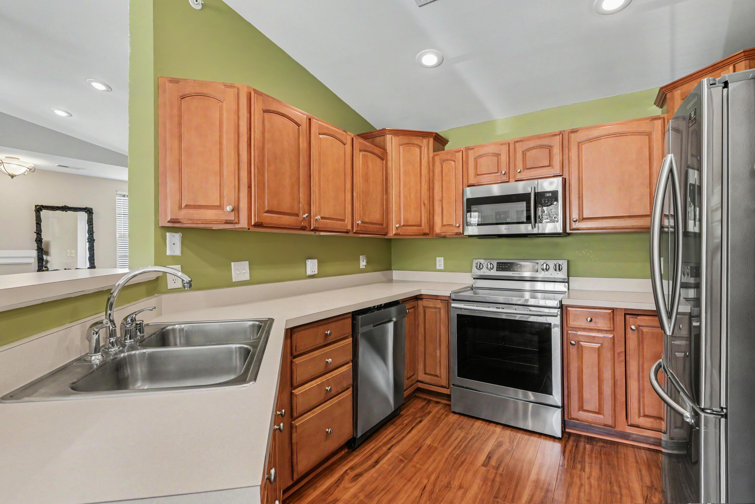 389 Southwind Lane Property Photo 8