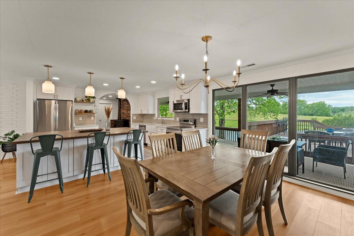 762 W Miller Road Property Photo 14