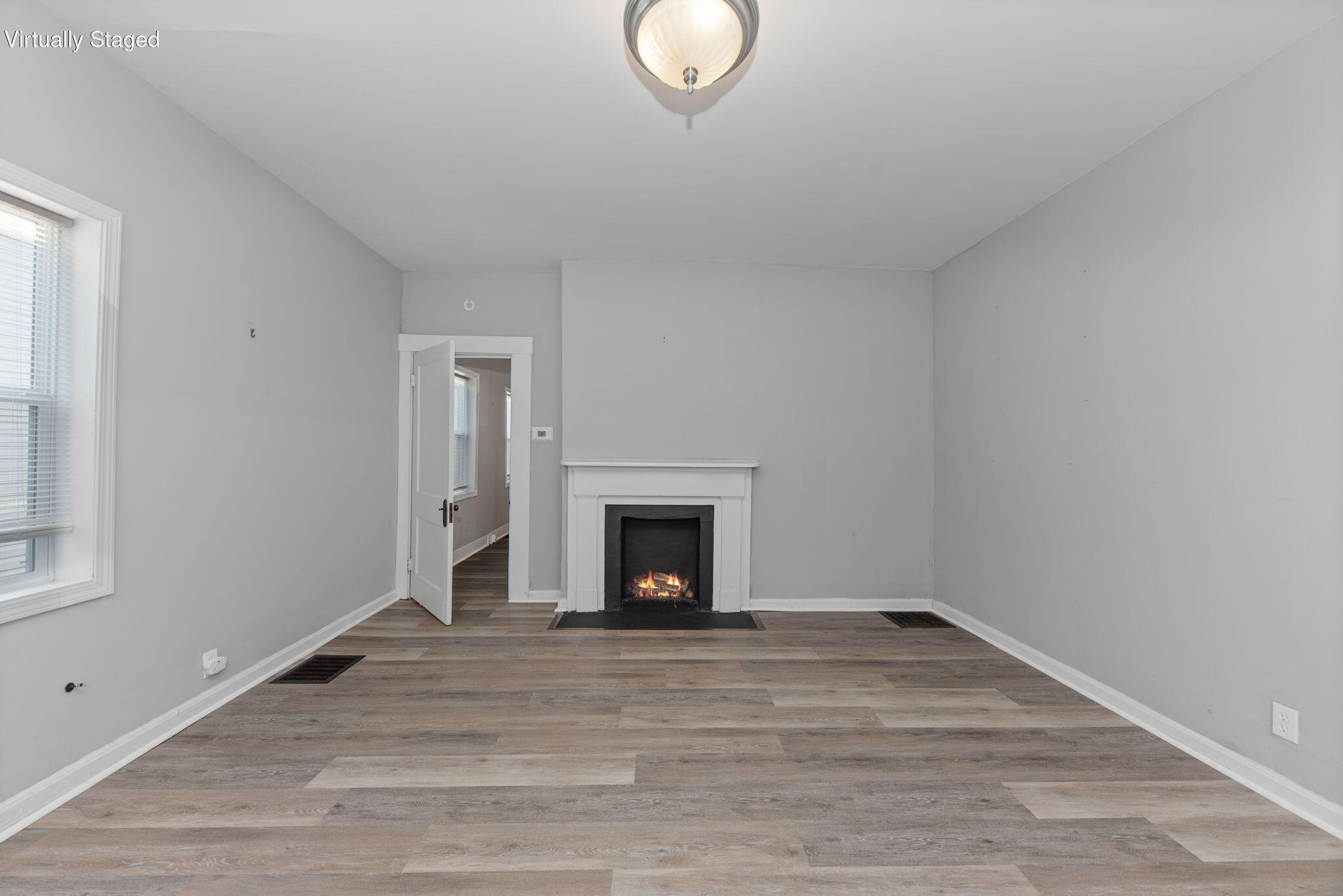 309 E 13th Street Property Photo 13