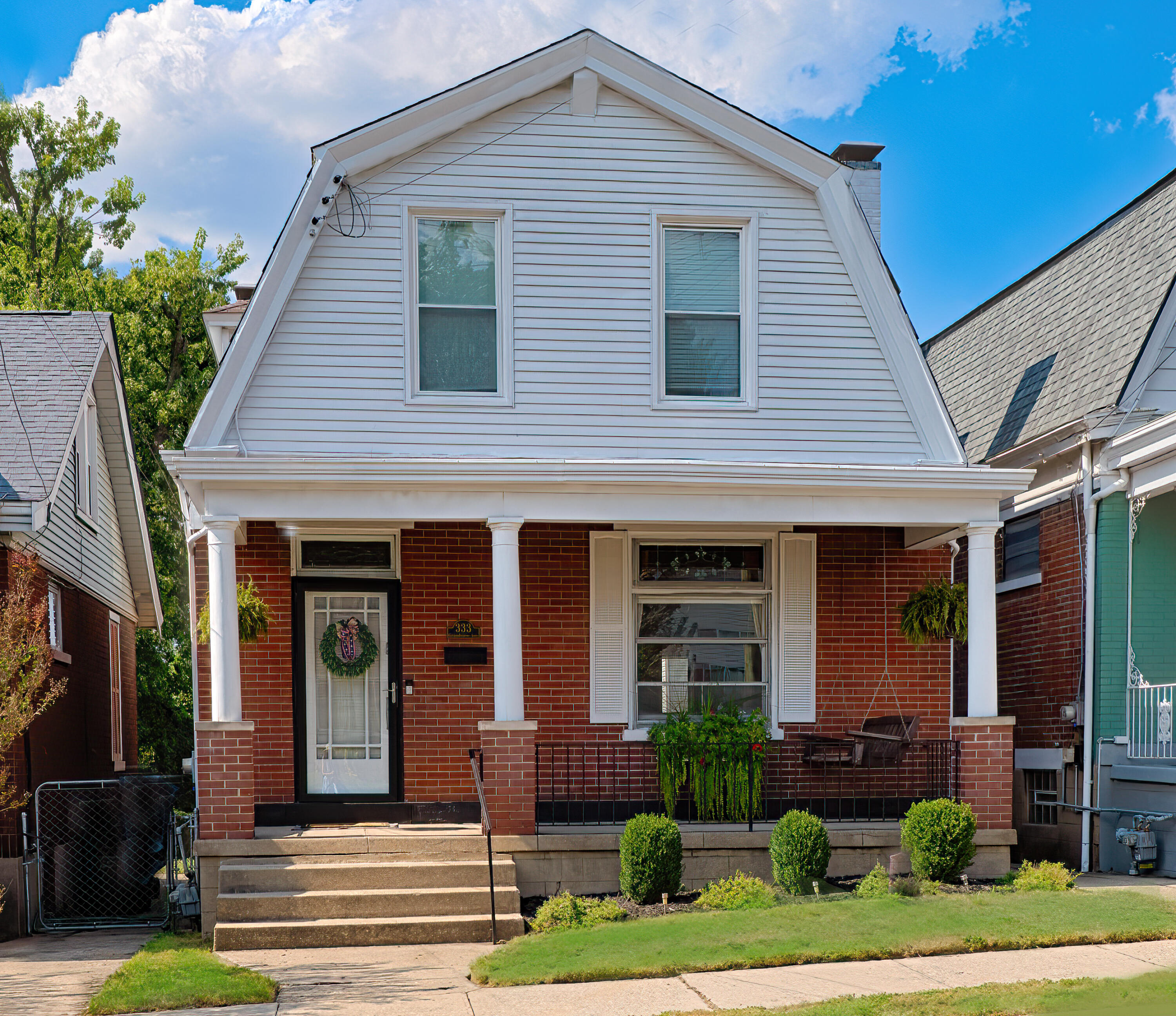 333 Grandview Avenue Property Photo 1
