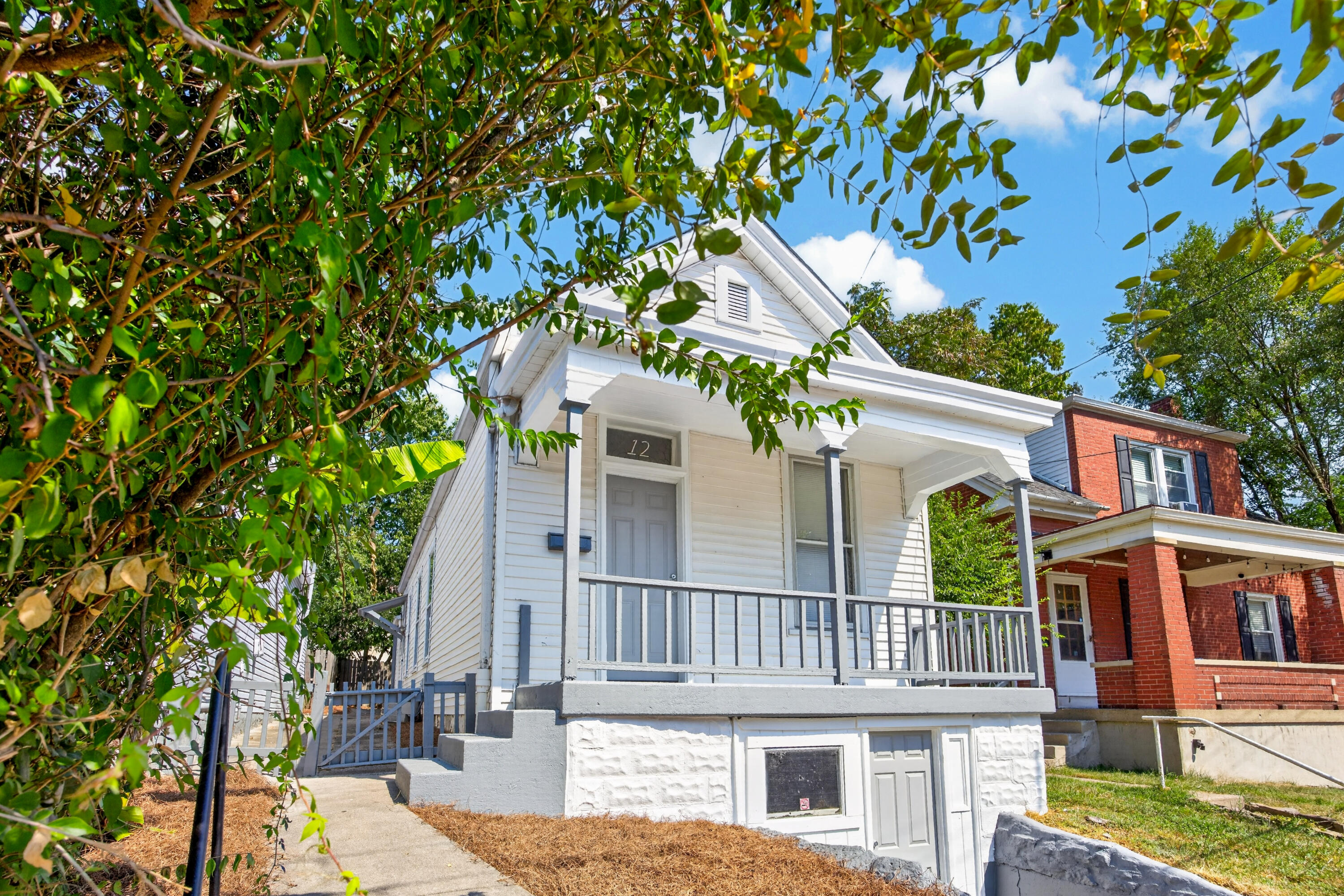 12 Catalpa Street Property Photo 2