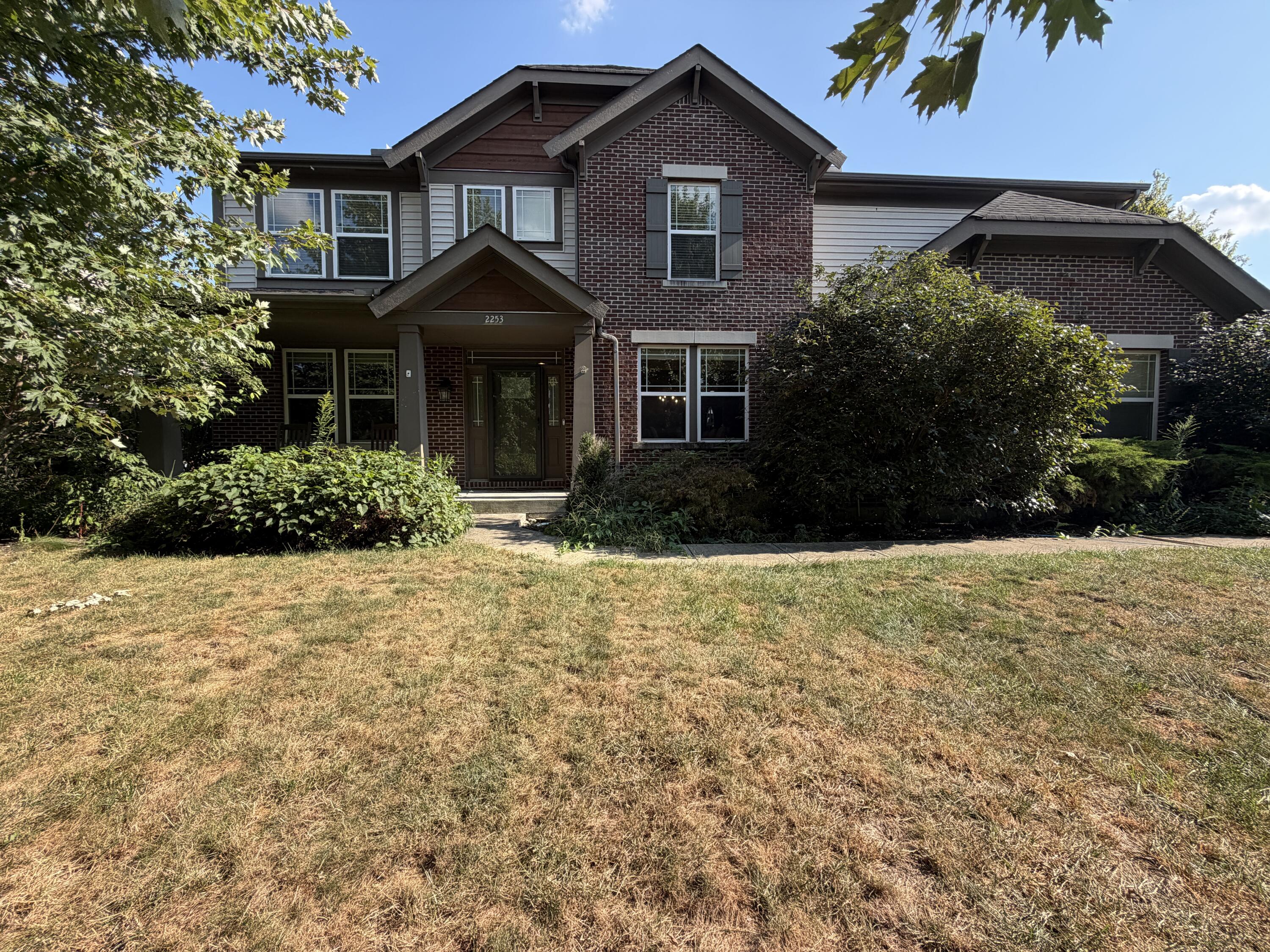 2253 Forest Pond Drive Property Photo 1