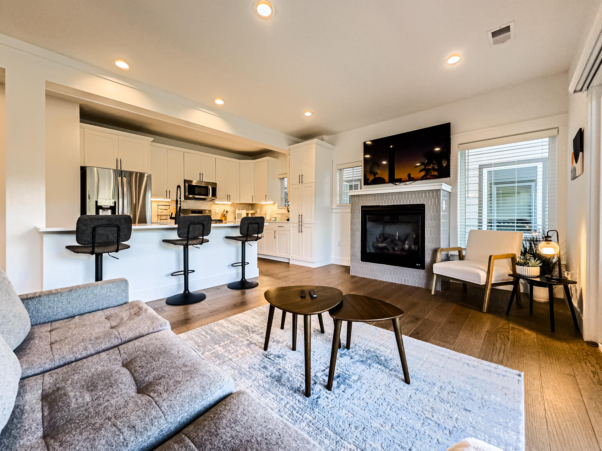 599 Manhattan Boulevard, 201 Property Photo 12