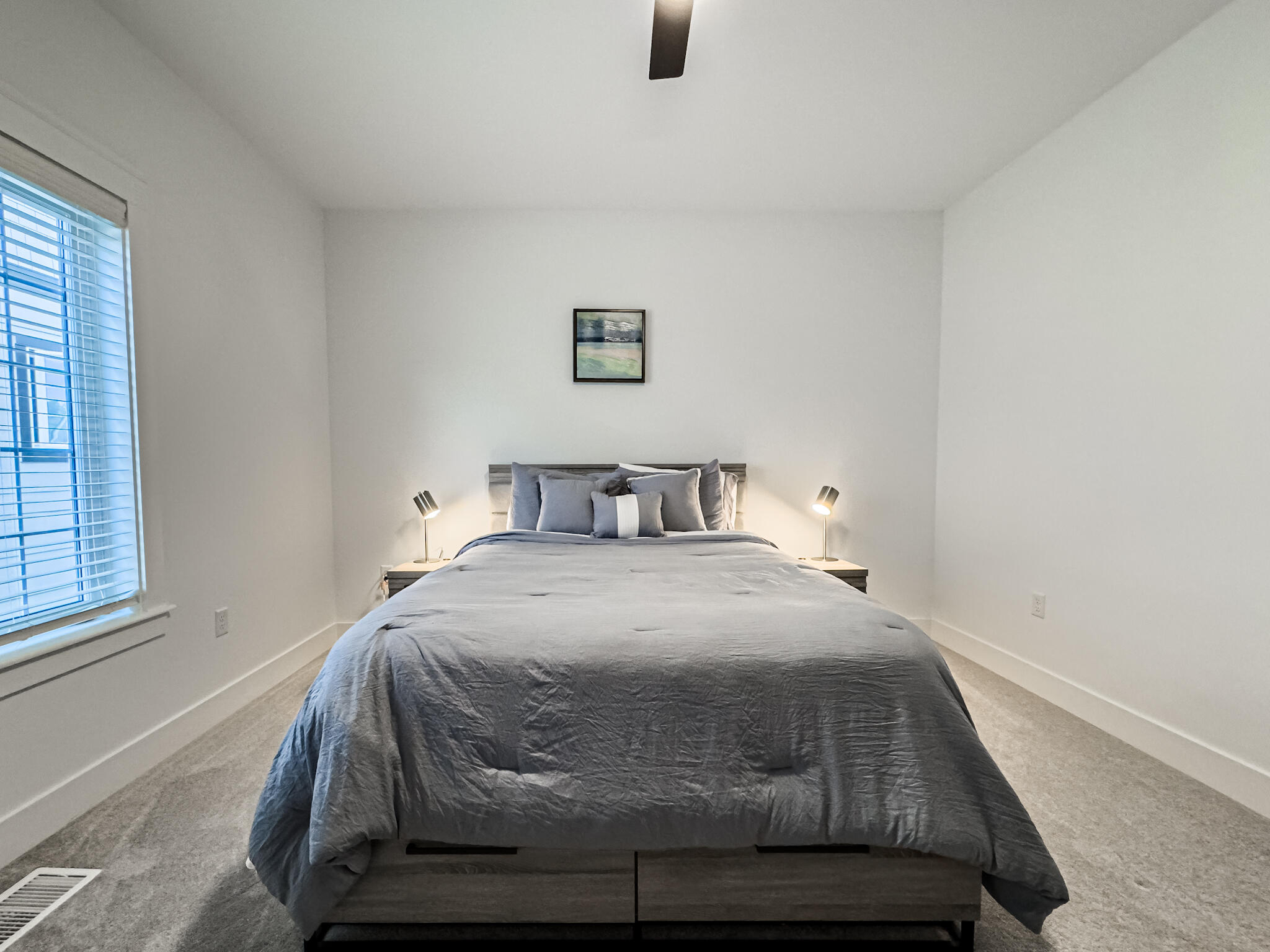 599 Manhattan Boulevard, 201 Property Photo 30
