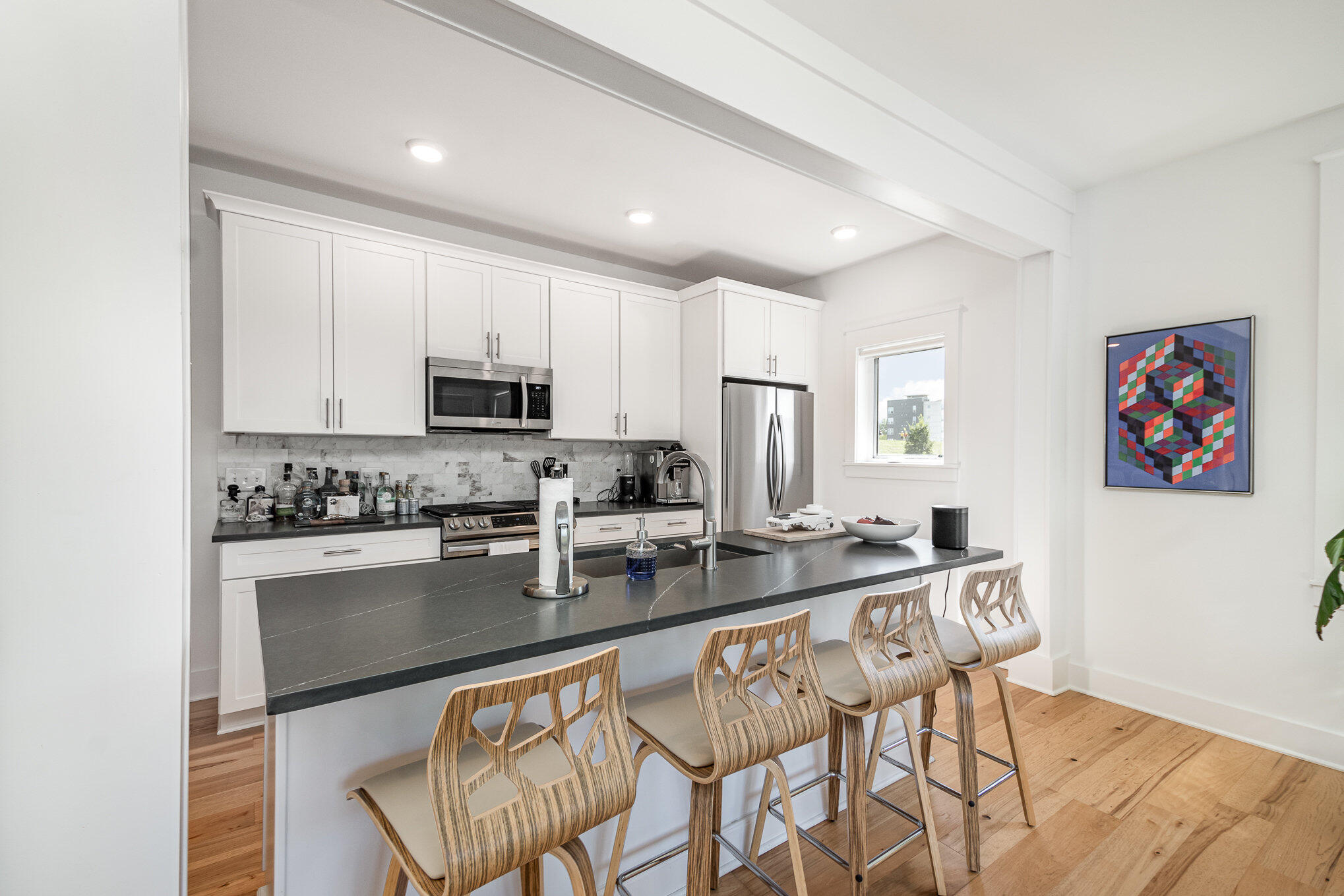383 Manhattan Boulevard Property Photo 14