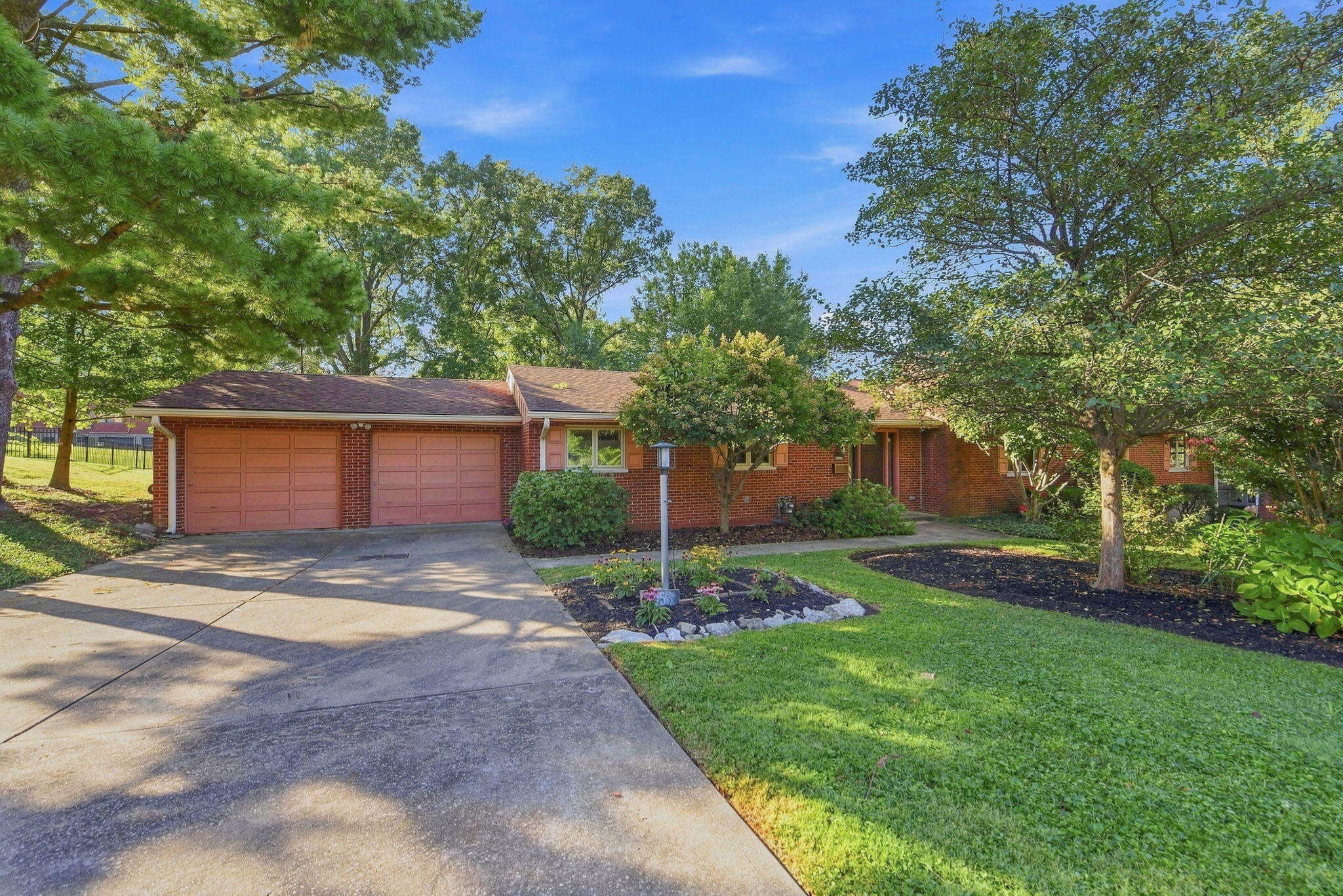 1953 Lawrence Drive Property Photo 1