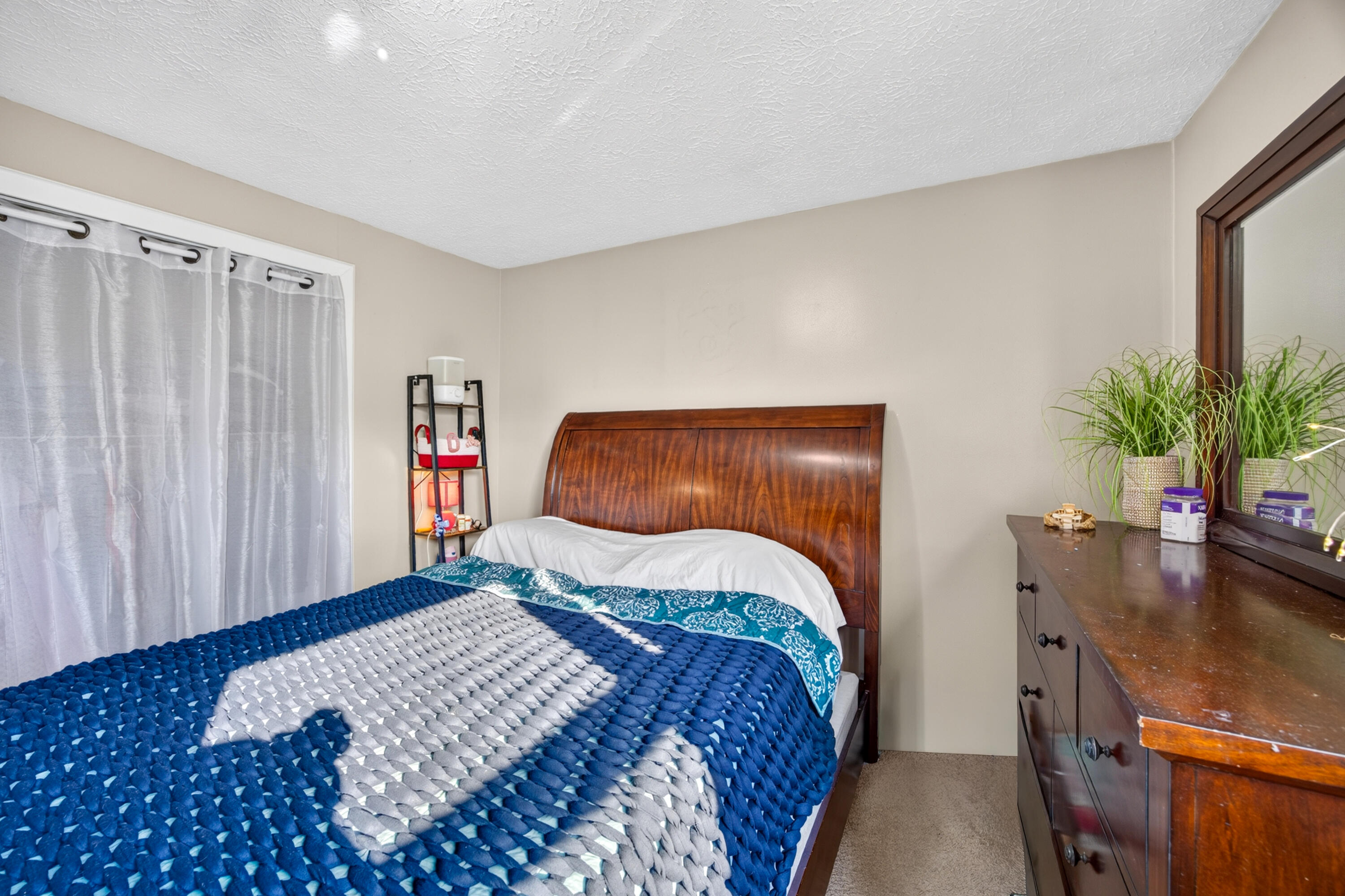 6194 Ridewood Court Property Photo 12