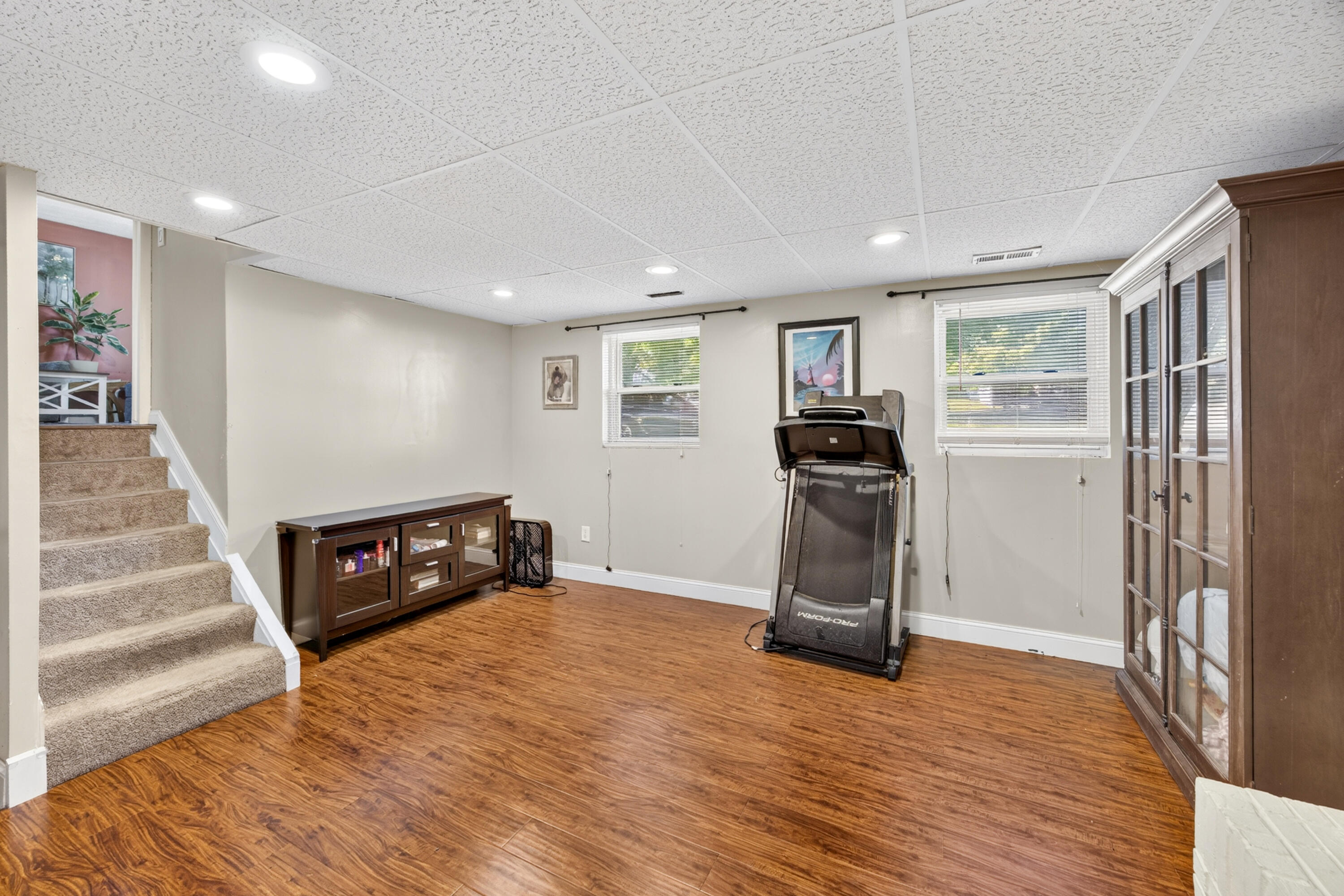 6194 Ridewood Court Property Photo 19