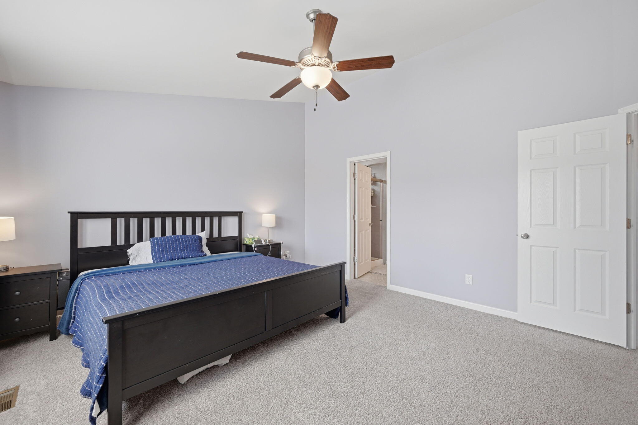 2708 Perth Court Property Photo 15
