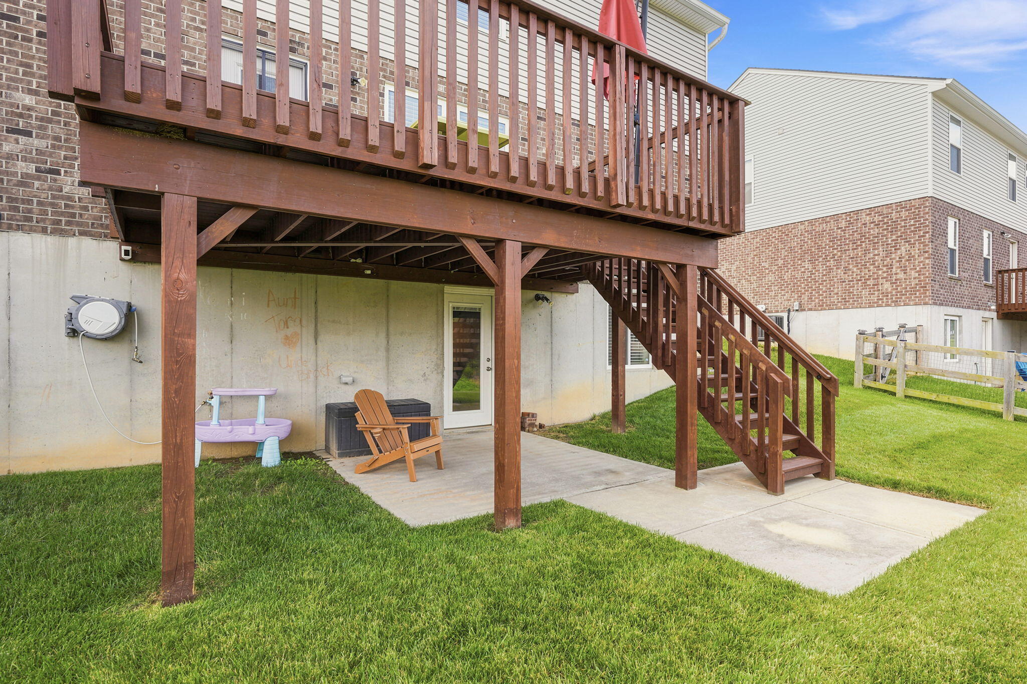 2708 Perth Court Property Photo 37