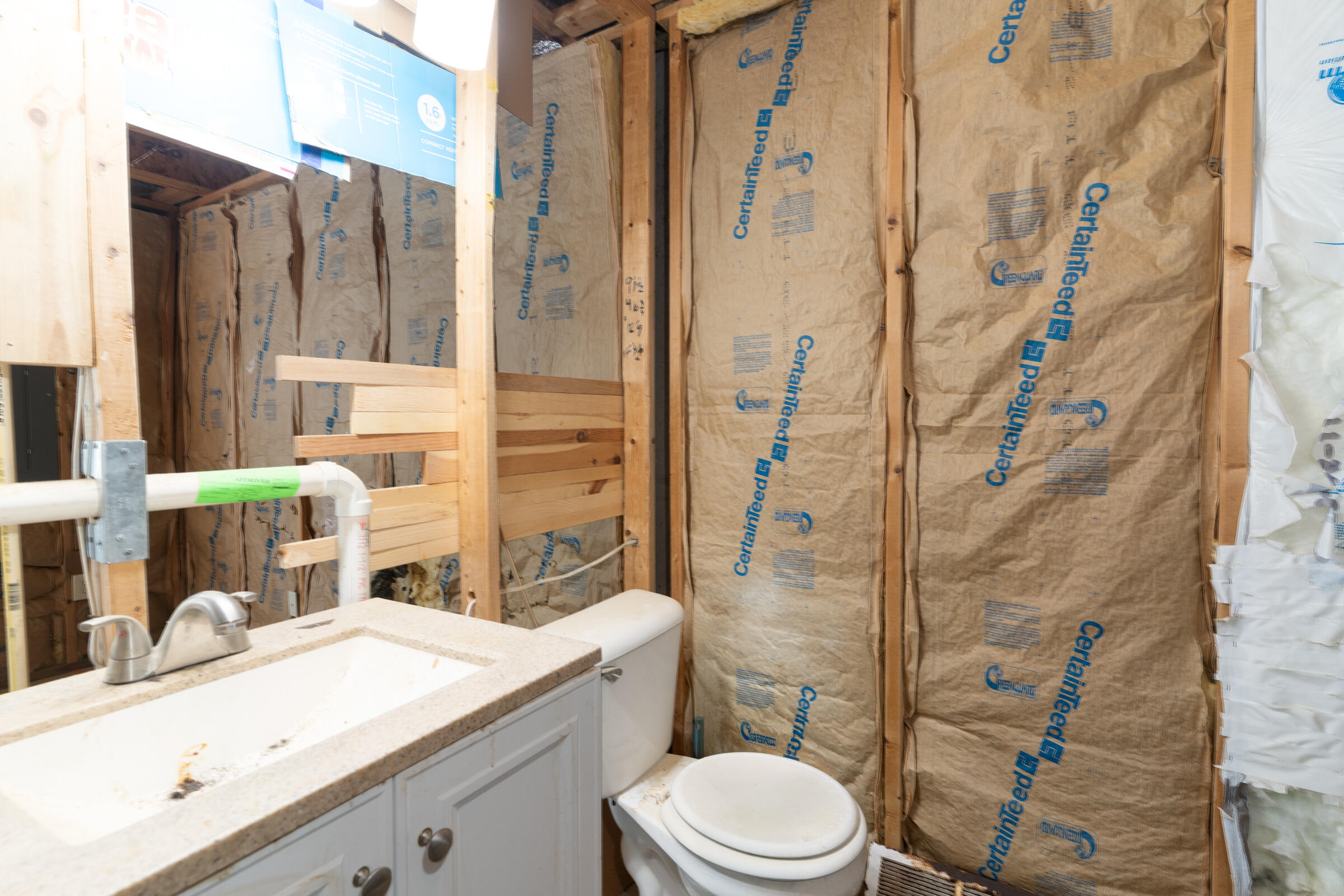 82 High Street Property Photo 18
