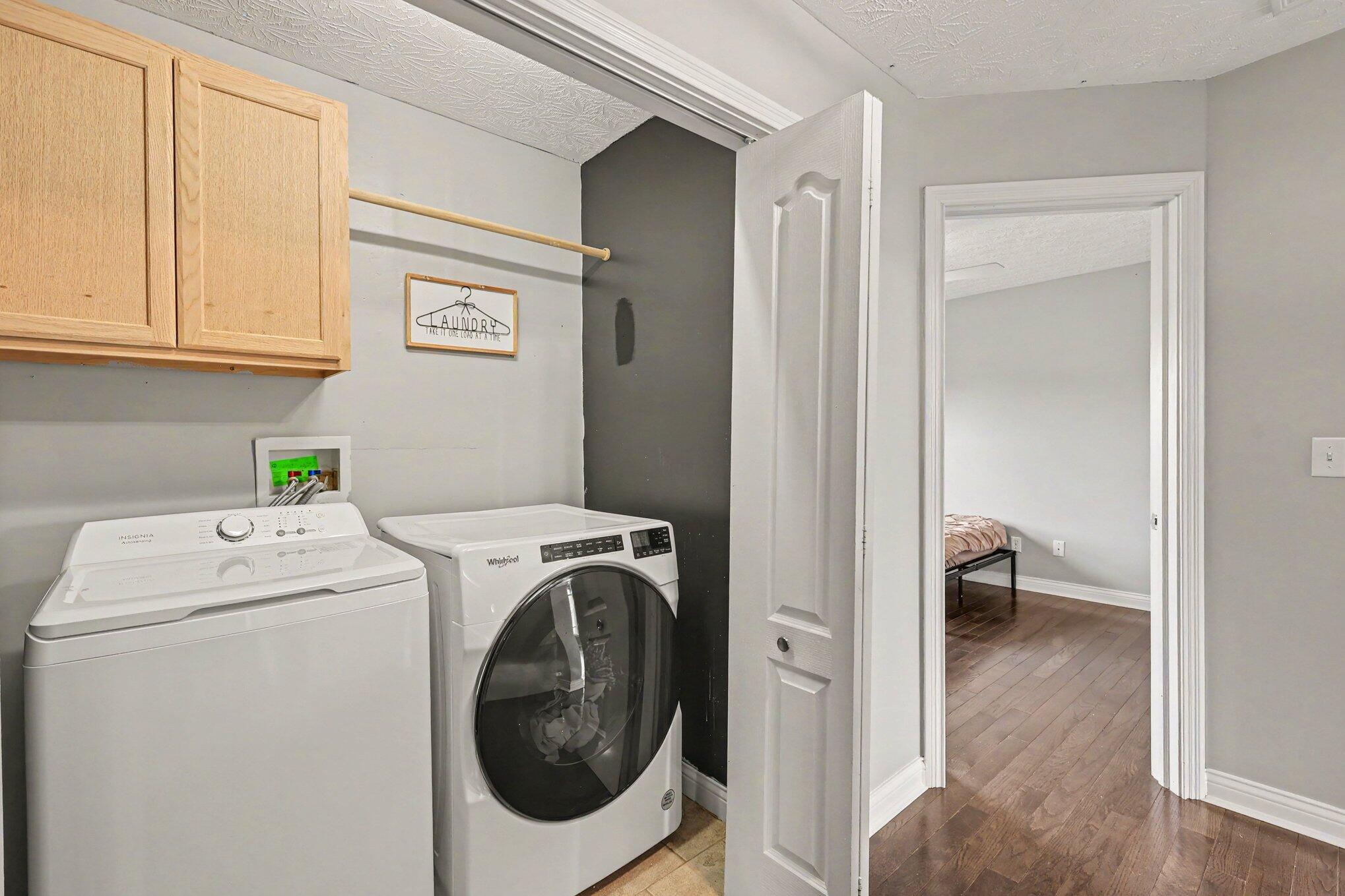 294 La Salle Court Property Photo 22