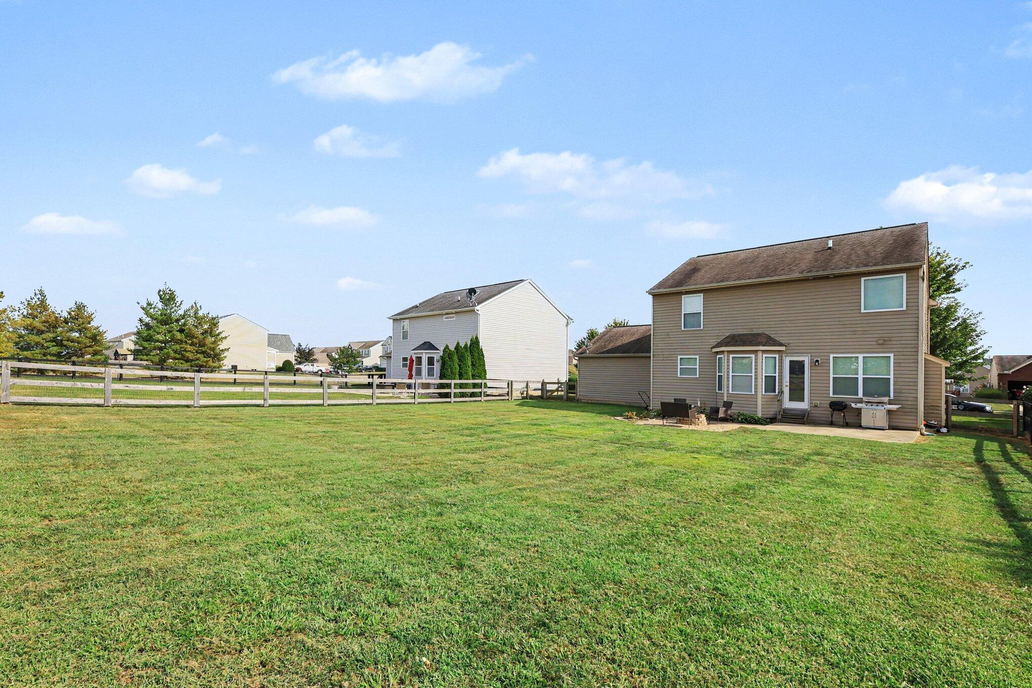 294 La Salle Court Property Photo 28