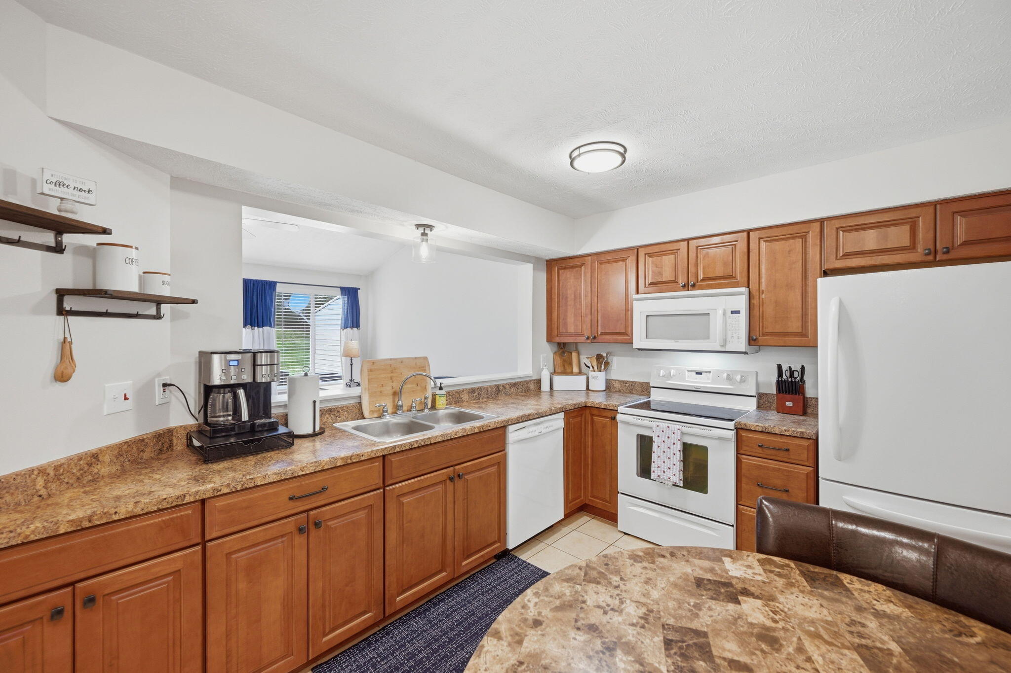 4 Springside Drive Property Photo 9